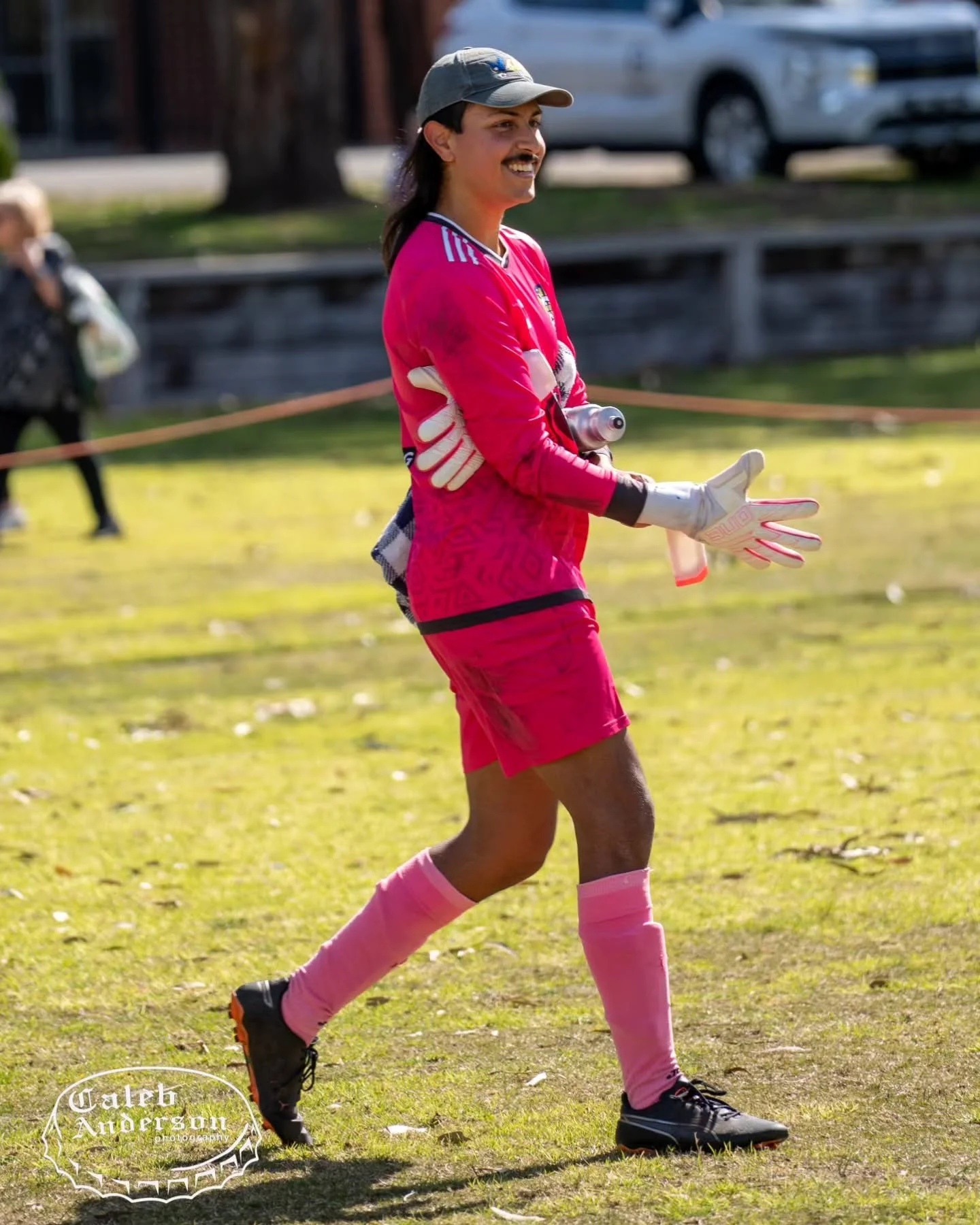 Smile if we're back training!

Thats right folks, Senior Mens training returns for our December schedule TONIGHT! Don't miss out, head on down to Westernport for a summer kick with the boys!

#sesc 🦅