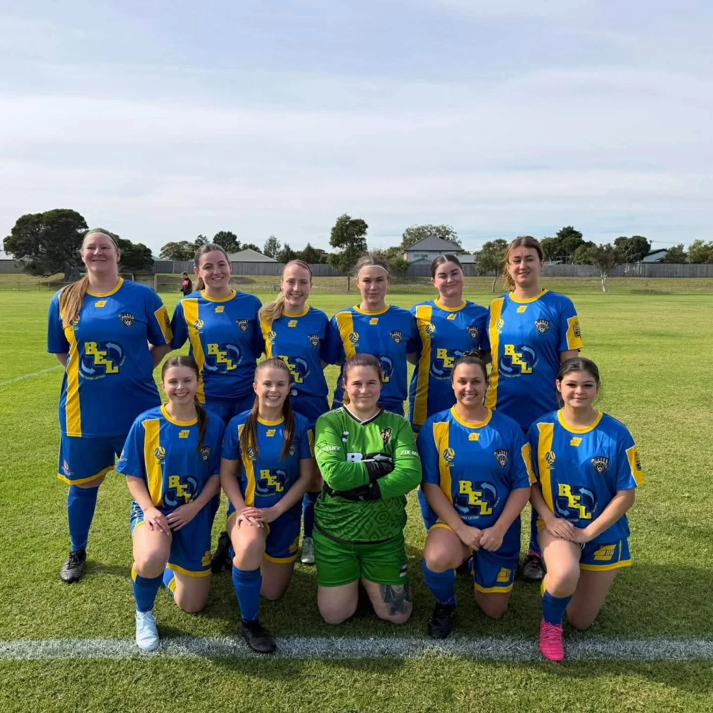 Fantastic effort today from our Sheagles, playing in a gala day for Makenzi Phillips, sister of Connor Phillips. Makenzi has been facing some serious medical issues when she should be able to focus on year 12 and football. Please donate to the link b