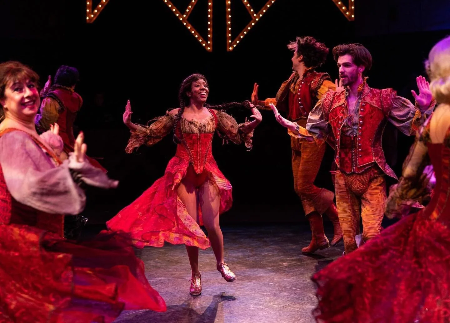 a musical !! 🍅

said goodbye to the renaissance this week. So grateful to have been a part of this amazing company ❤️