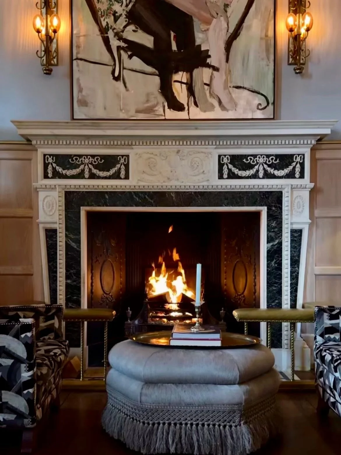 cozy fireplace scenes i love🥰

#fireplace #interiordesign #winterhome #cozyinteriors #pinterest