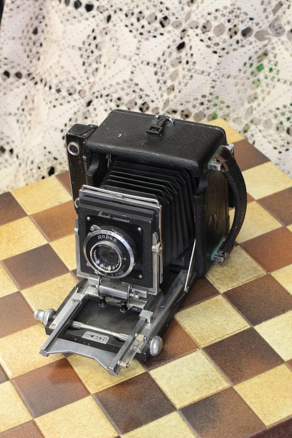 Vintage Graflex Speed Graphic Press Camera — Vintage Frills