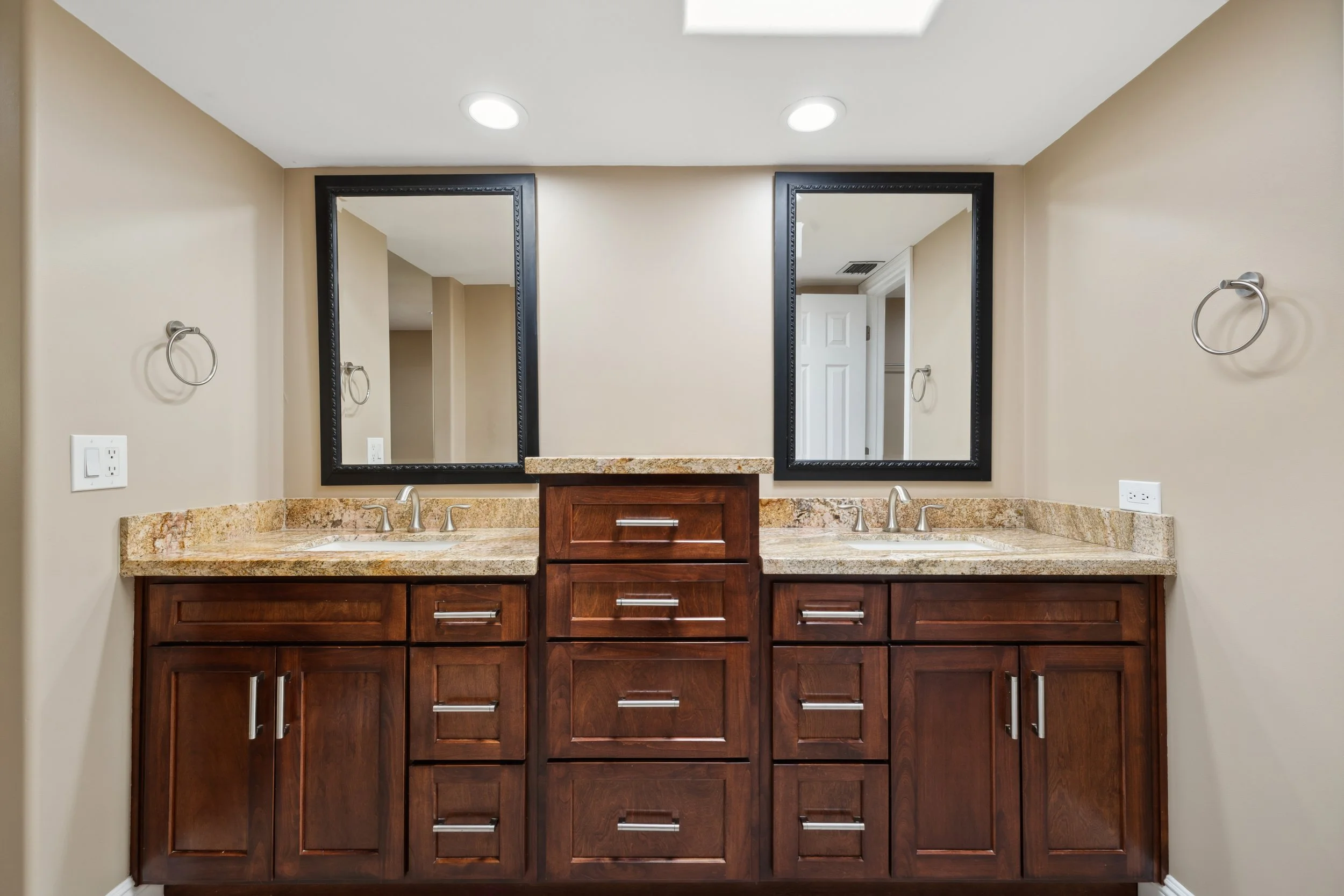 TK-14029 Burning Tree Pl_2025-34.jpg