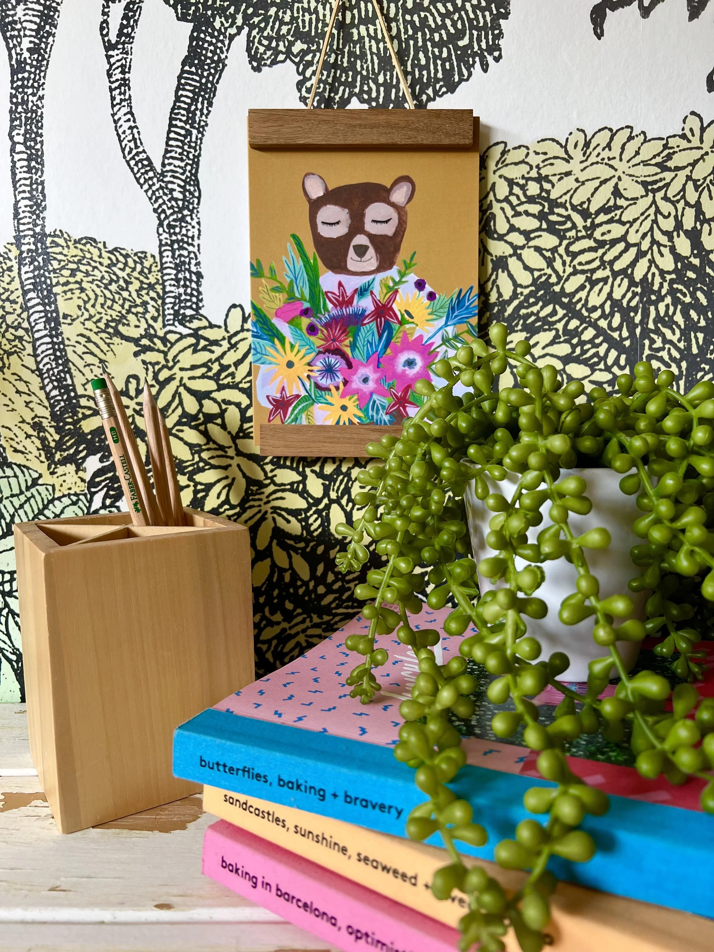 12cm_Magnetic_Print_Hanger_Card2@hutchcassidy ©HomeDweller.jpg