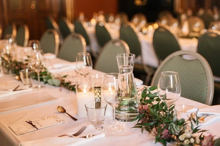 Ekaa kertaa ikin&auml; feediin dokkarikuvia😍💪🏻

Ja miksi n&auml;&auml; kuvat on niin t&auml;rkeit&auml; ett&auml; niihin kannattaa sijoittaa sievoisa summa rahaa?🤭

T&auml;&auml; p&auml;iv&auml; elet&auml;&auml;n vain kerran! Ja se menee ohi nope