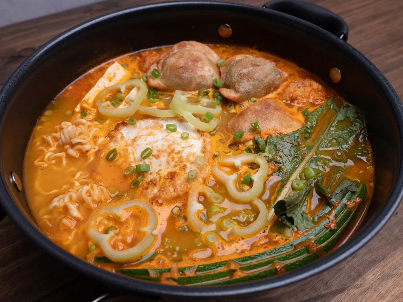 Ramen Side View
