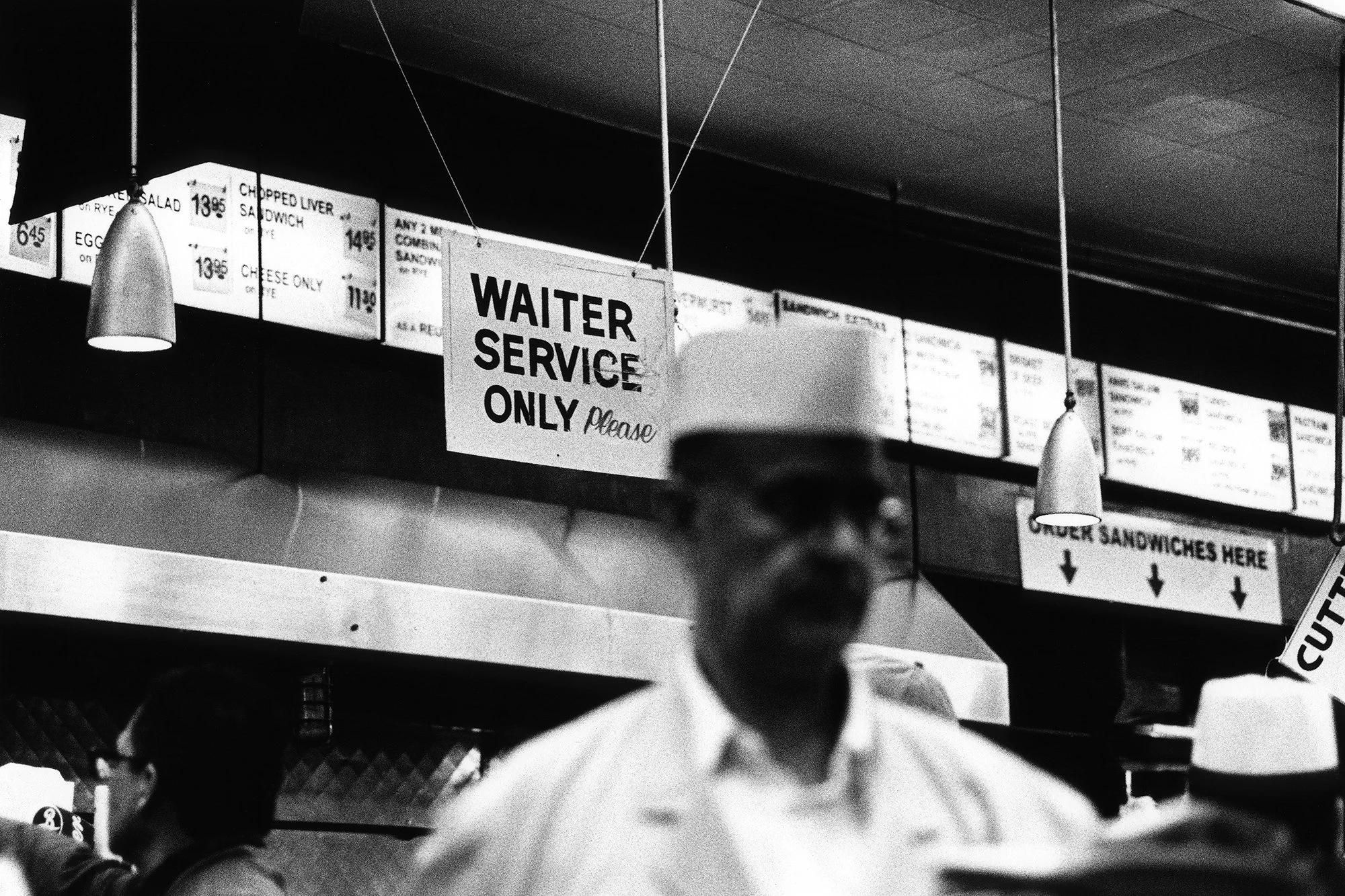 Waiter Service, New York, 2016