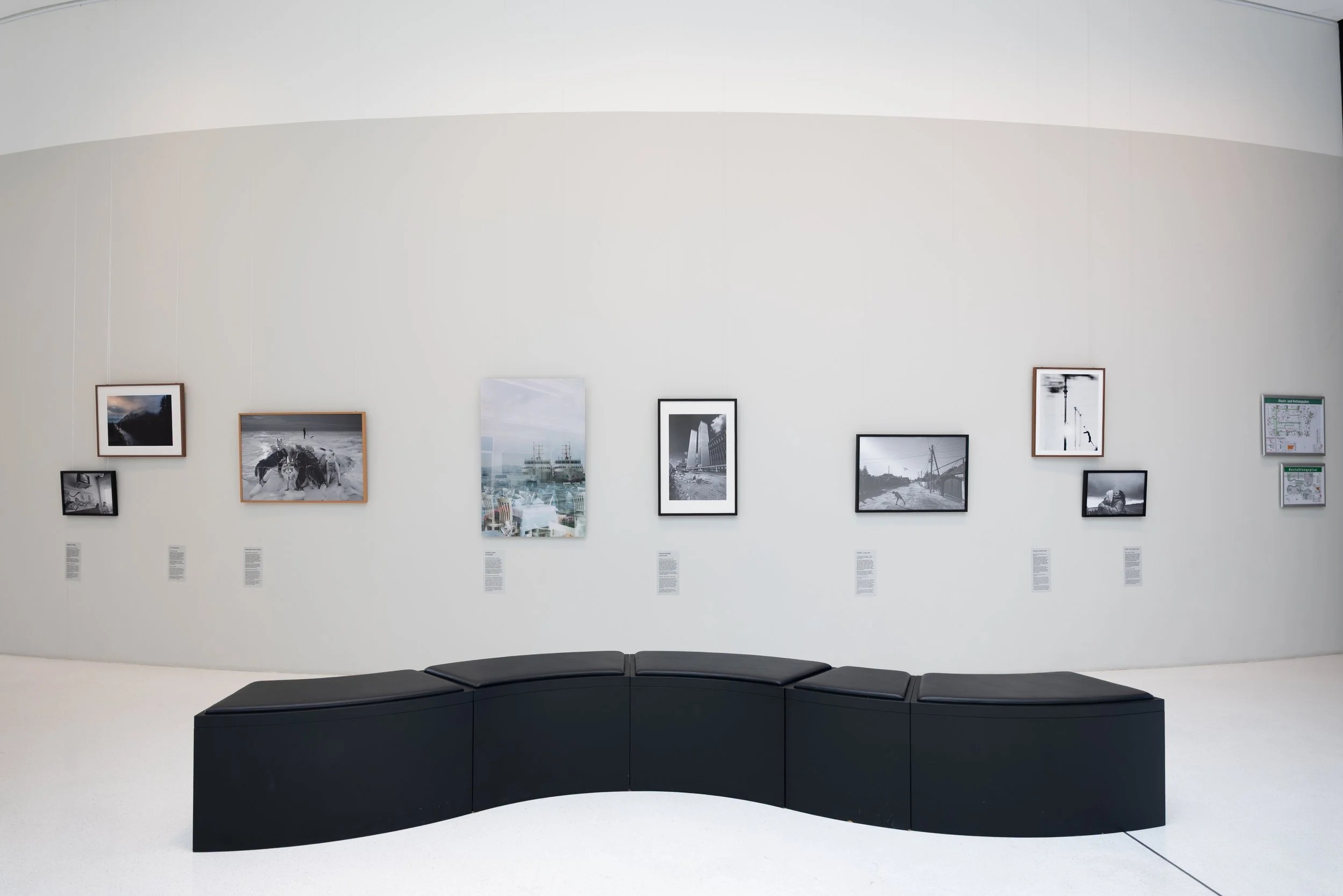 _2026_LEICA_Personal_Perspectives_50JahreGalerien_Dokumentation-5.jpg