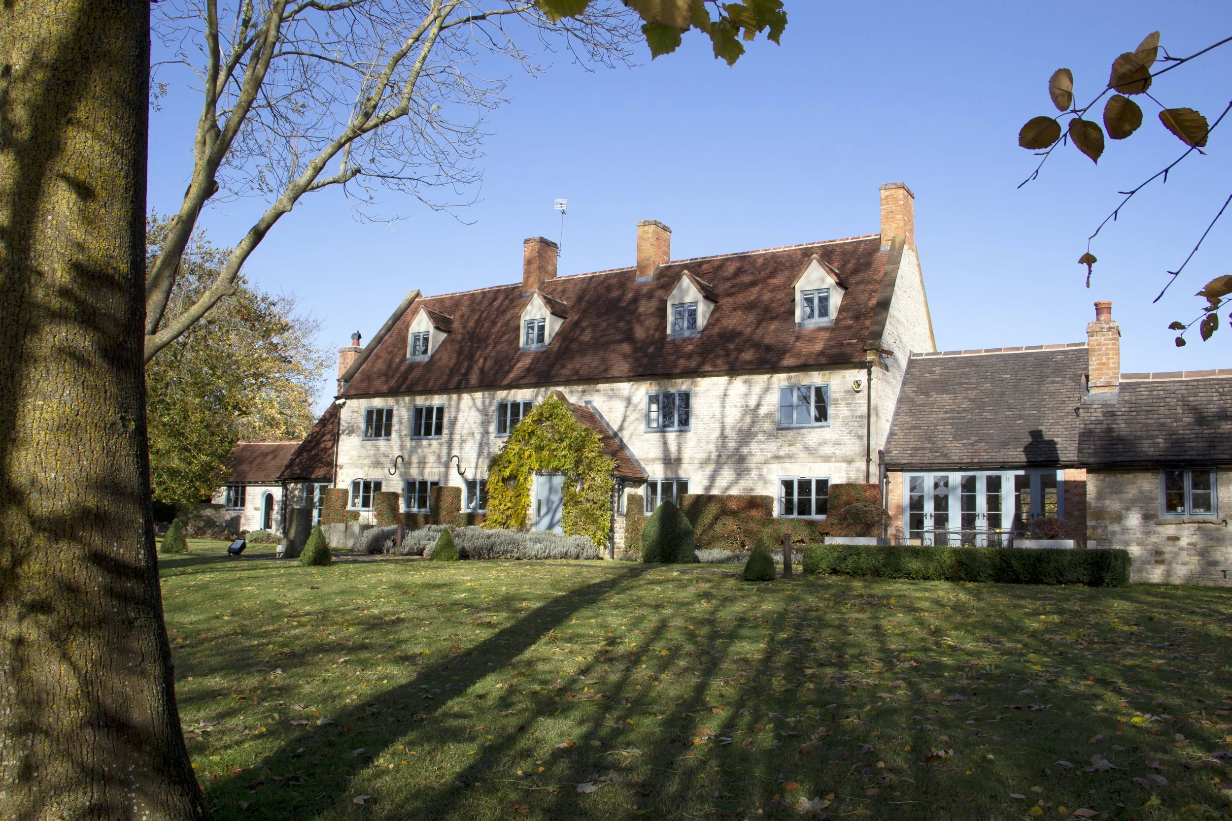 1 - Exterior - Front 1.jpg