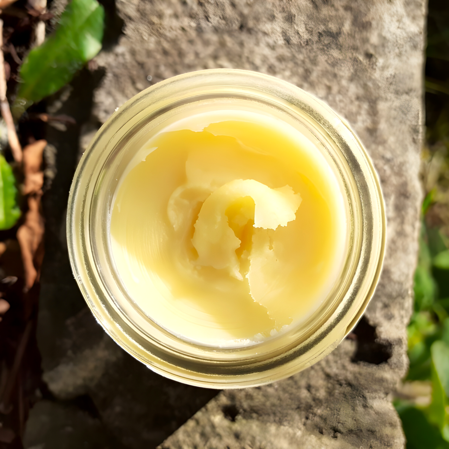 cream_jar_promo_1_60g_upscalecropped.png