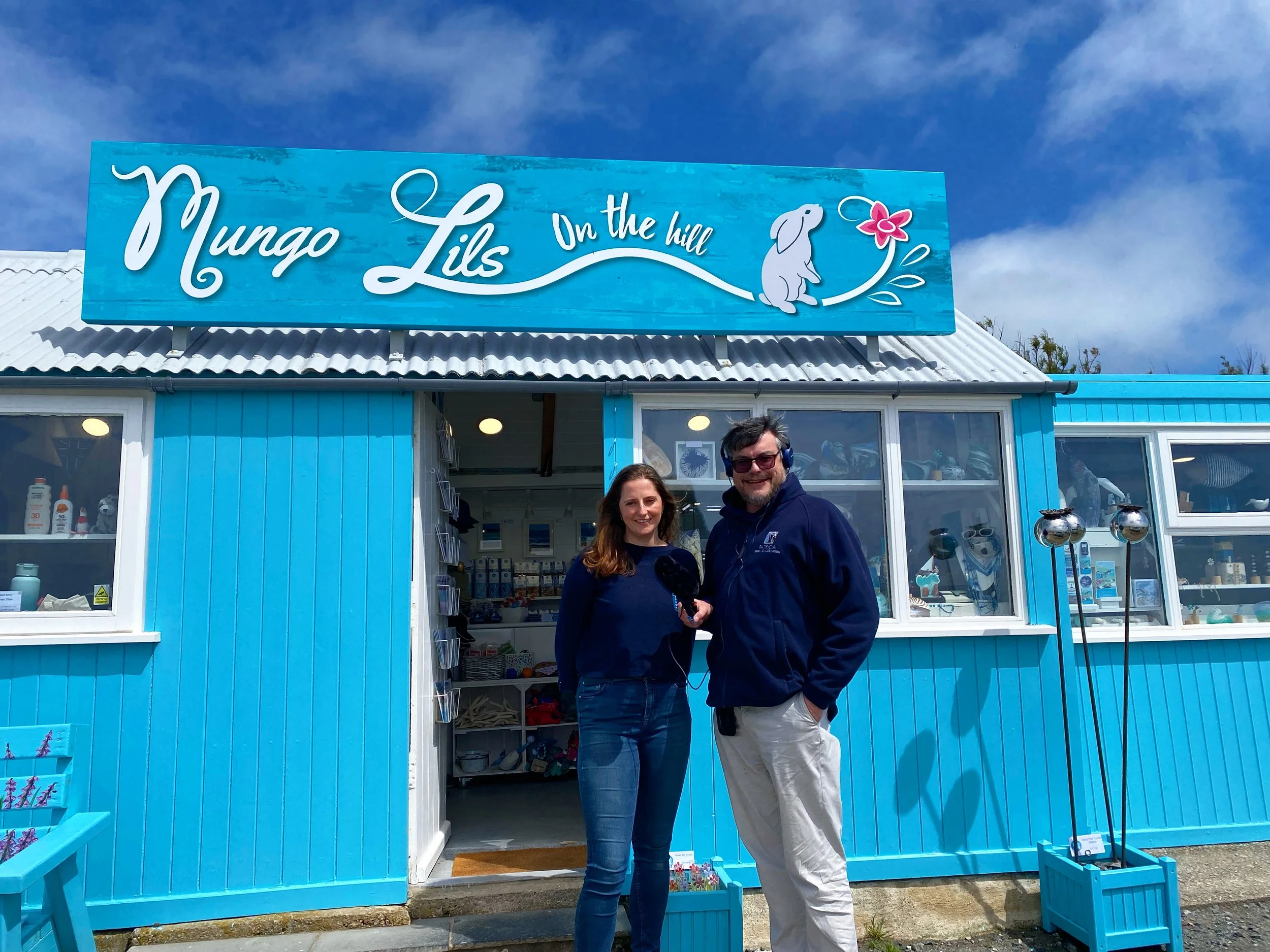 Mungo Lils on the Hill