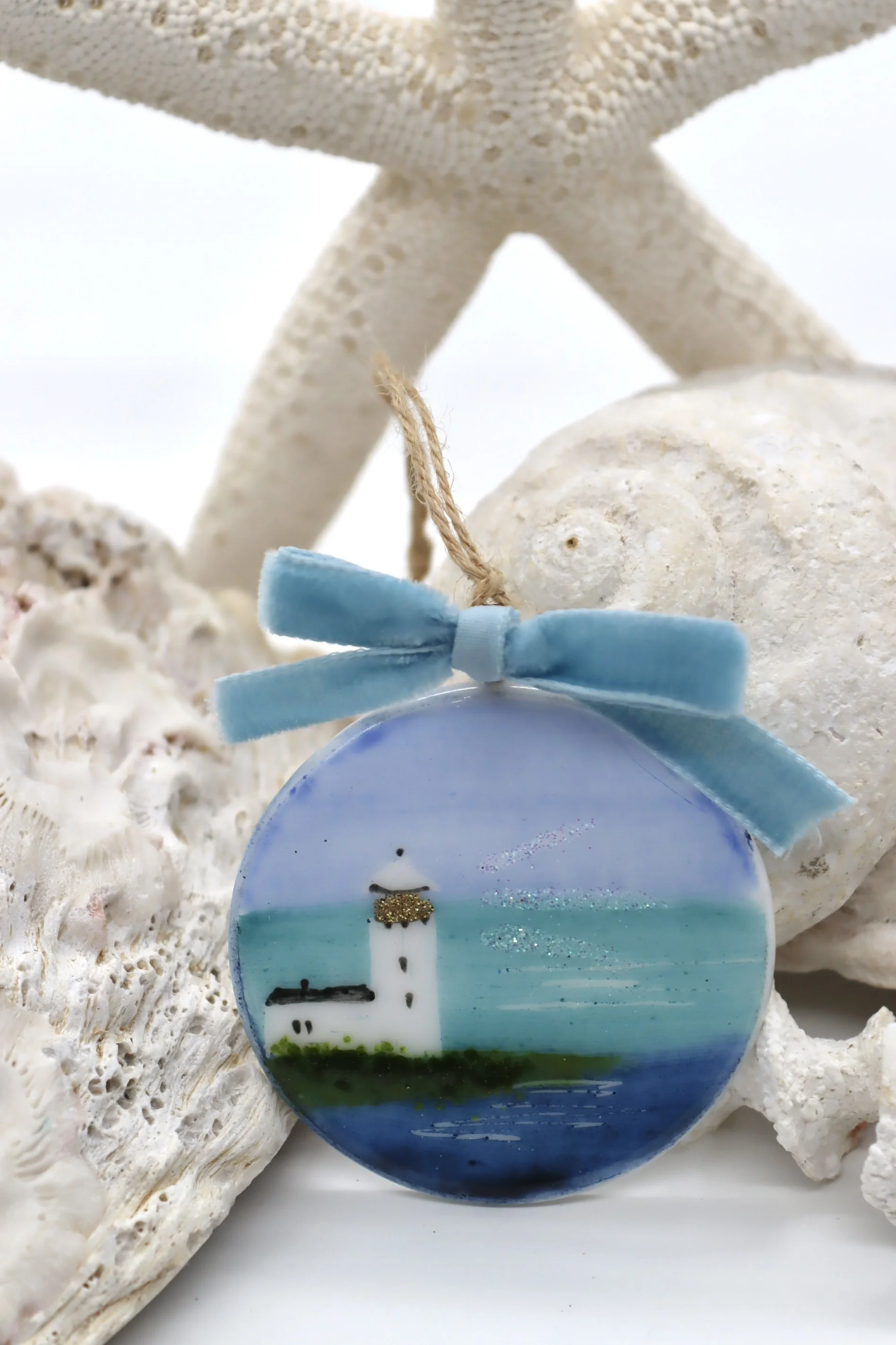 Lighthouse Bauble Without Snow