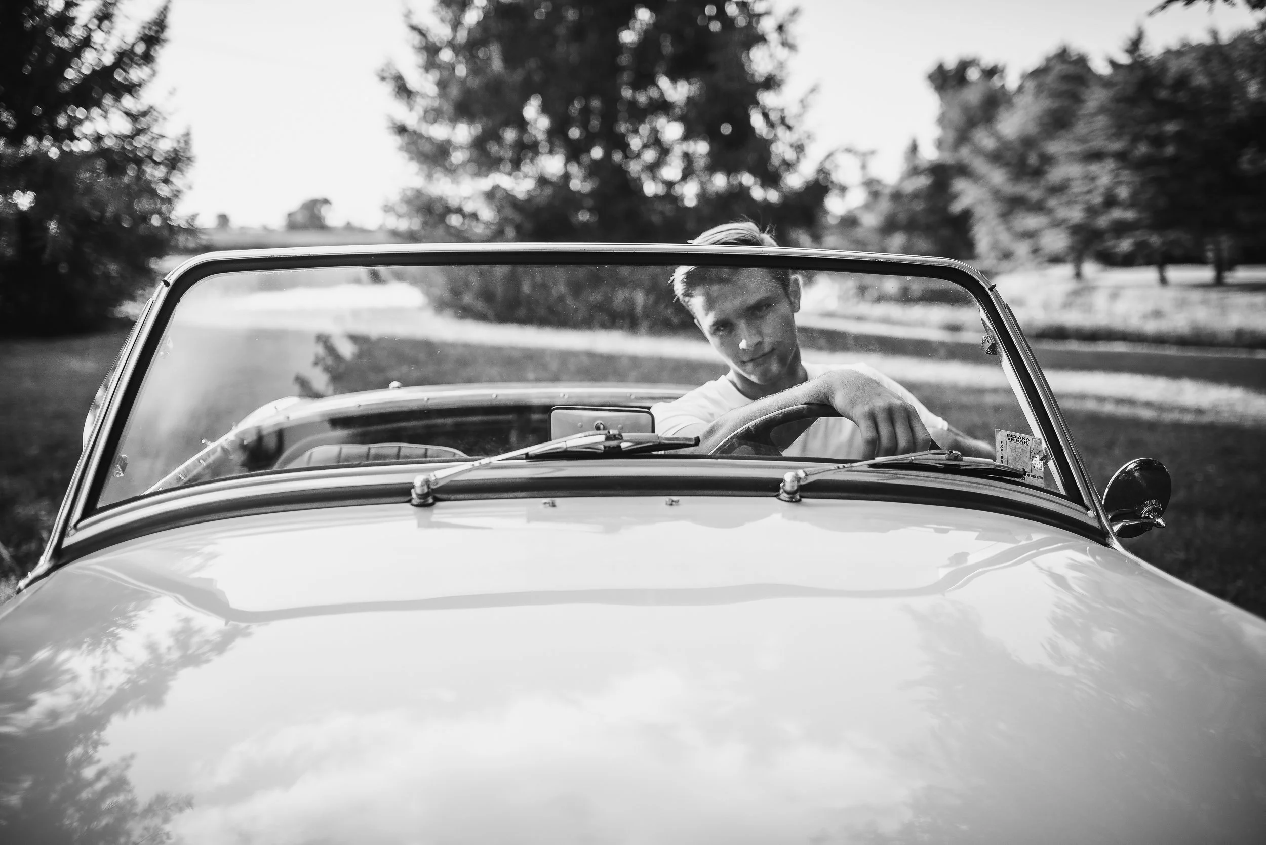 Vintage Vibe Senior Session Indi Area Photographer.jpg