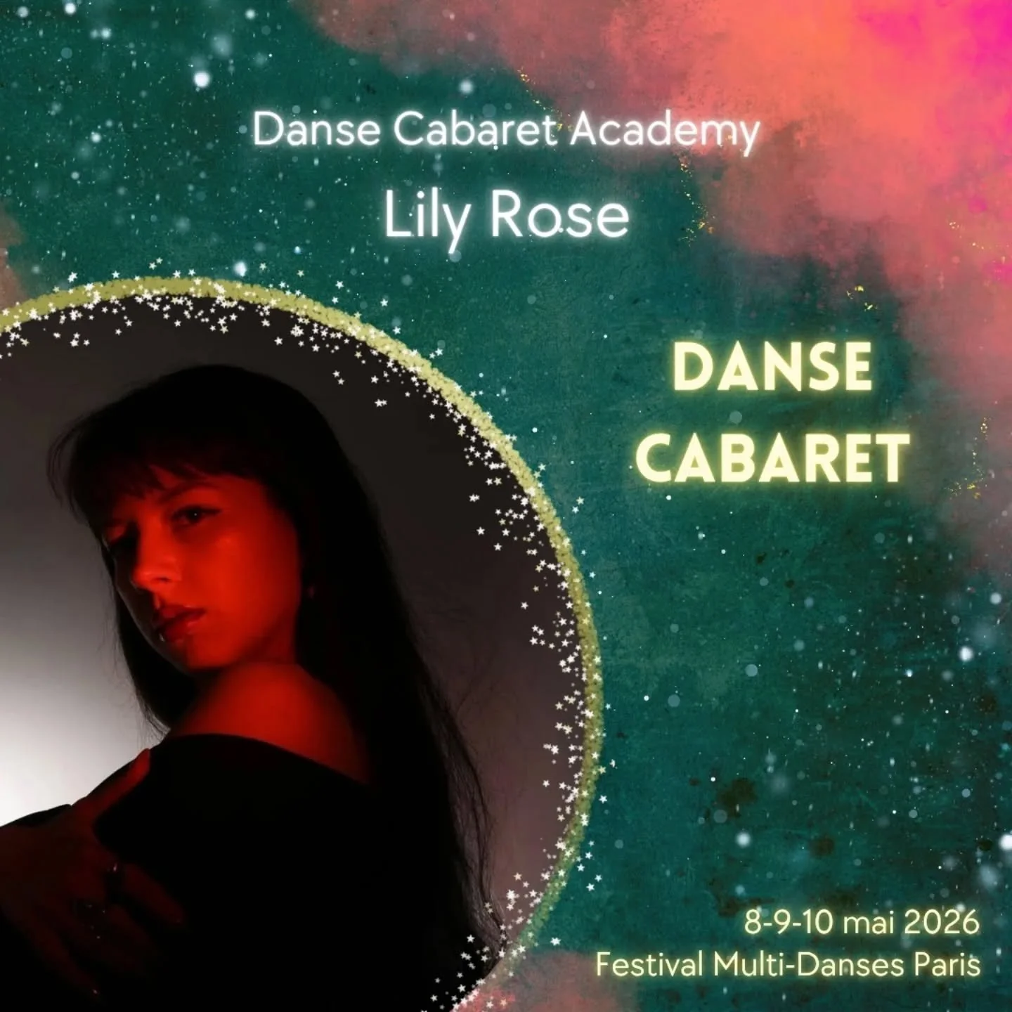 Pr&eacute;sentation des professeurs (13 / 27)

✨ Danse Cabaret ✨
Lily Rose
[&Eacute;cole Danse Cabaret Academy]

La Danse Cabaret s&rsquo;inscrit dans la tradition des arts du spectacle, m&ecirc;lant &eacute;l&eacute;gance, musicalit&eacute; et pr&ea