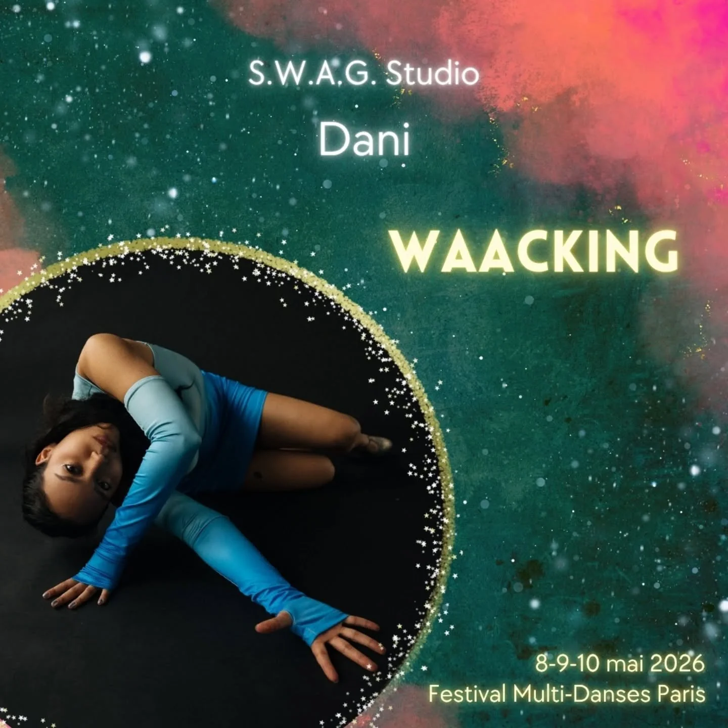 Pr&eacute;sentation des professeurs (15 / 27)

✨ Waacking ✨
Dani
[&Eacute;cole S.W.A.G. Studio]

Le Waacking est une danse n&eacute;e au d&eacute;but des ann&eacute;es 1970 dans les clubs gays de Los Angeles, au sein des communaut&eacute;s afro-am&ea