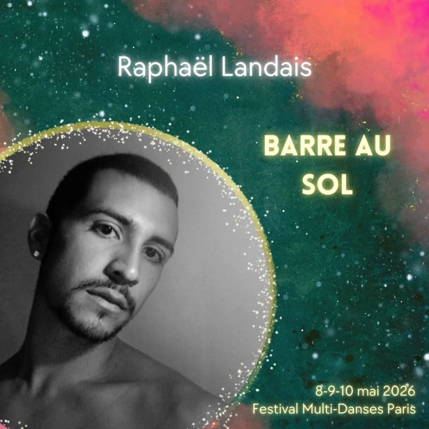 Pr&eacute;sentation des professeurs (22 / 27)

✨ Barre au Sol ✨
Rapha&euml;l Landais

La Barre au sol est une m&eacute;thode issue de l&rsquo;entra&icirc;nement du danseur classique, qui transpose au sol les principes de placement, d&rsquo;alignement