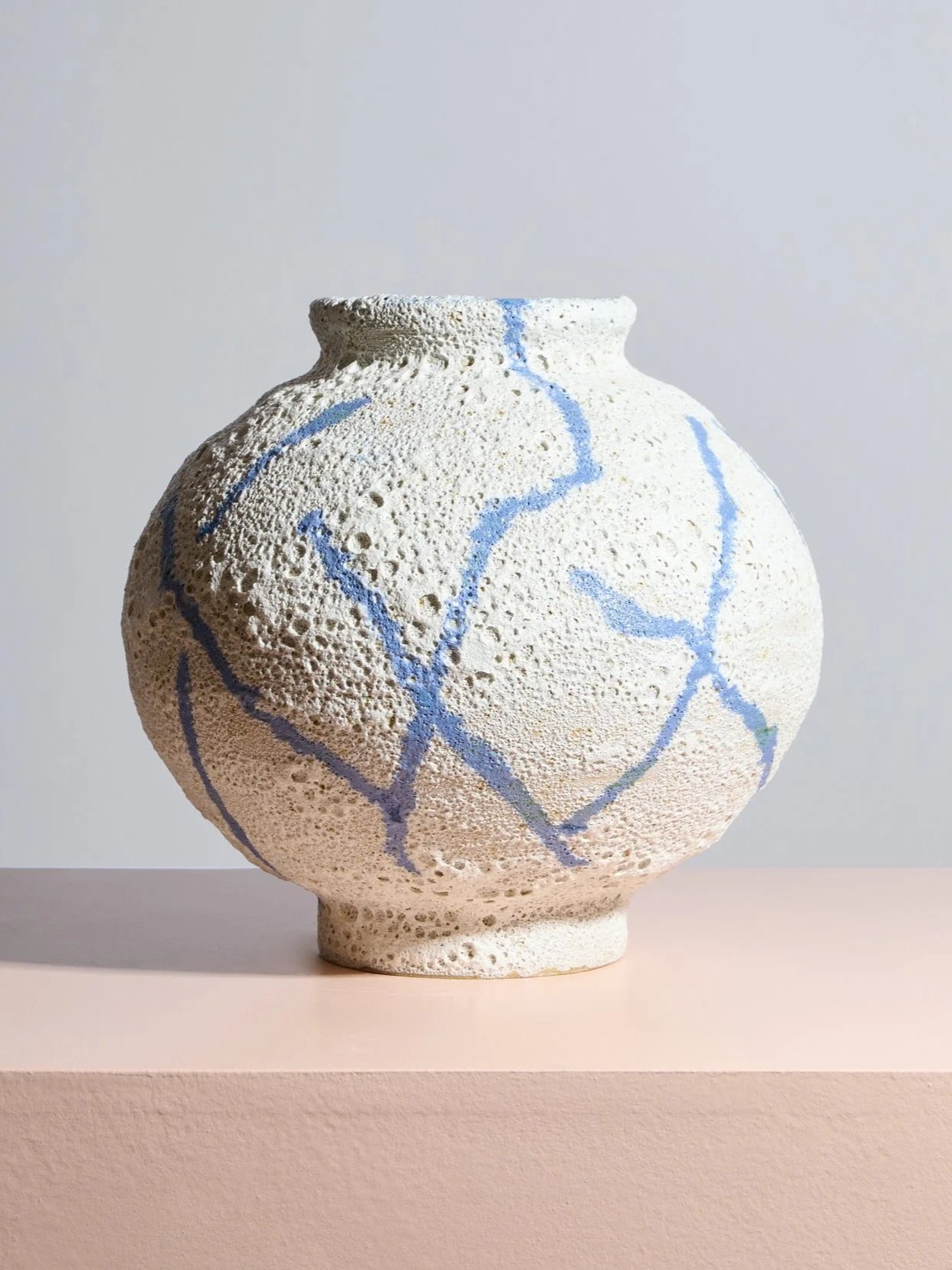 Vase-W-02.jpg