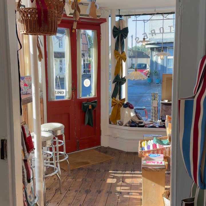 A sunshiney week at our favourite shop 😌