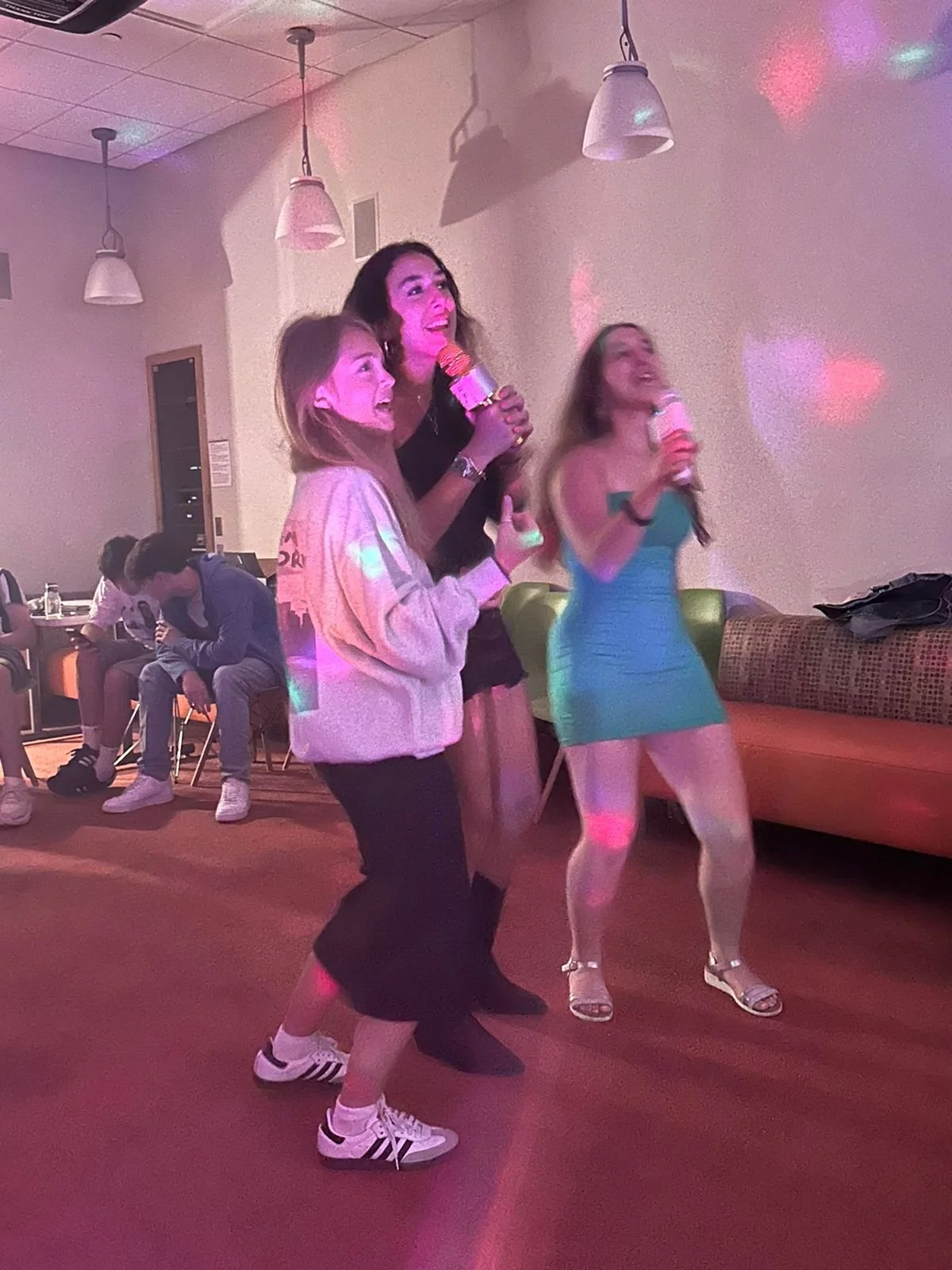 Karaoke 1.jpeg