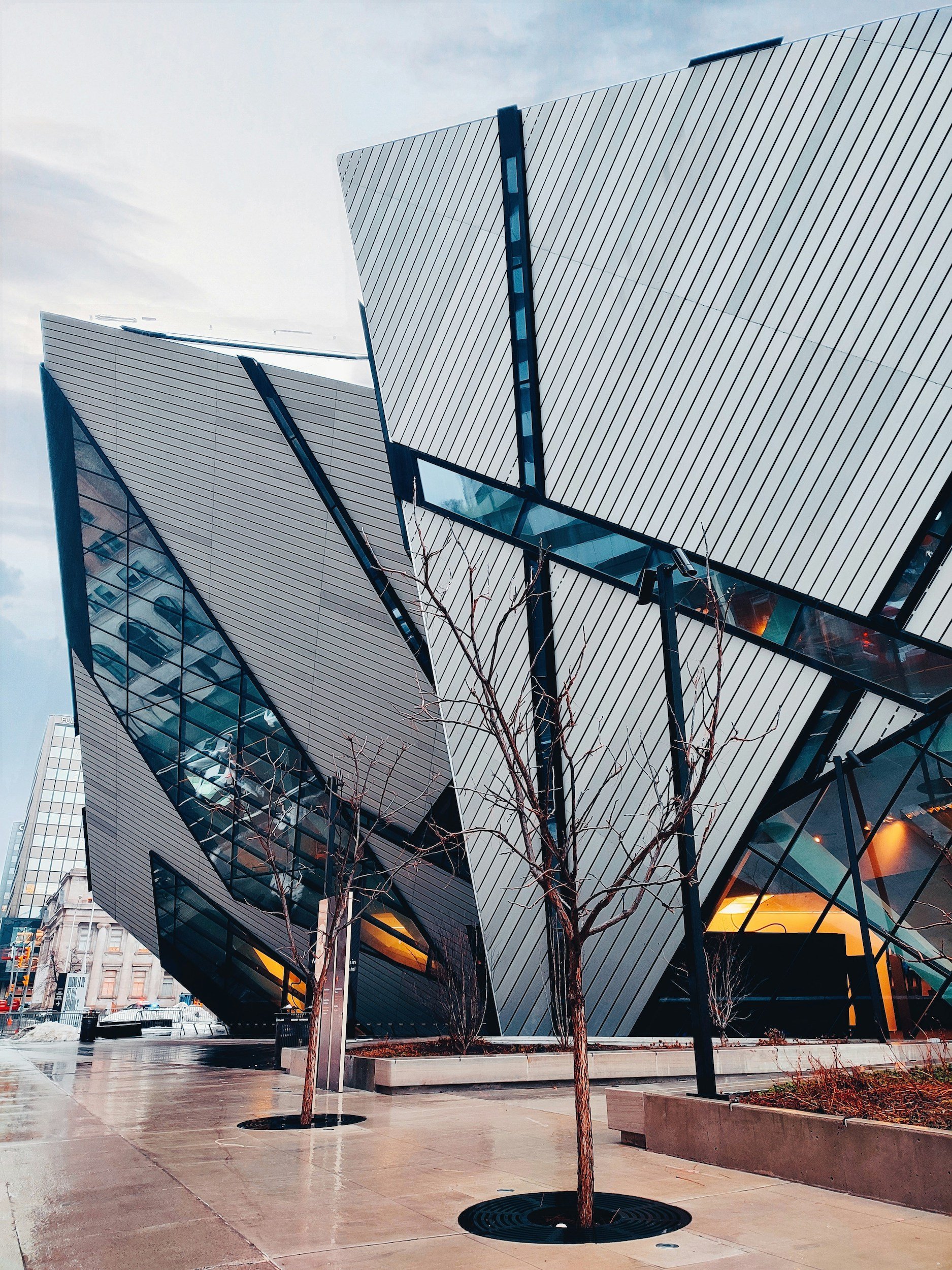 Royal Ontario Museum 1.jpg