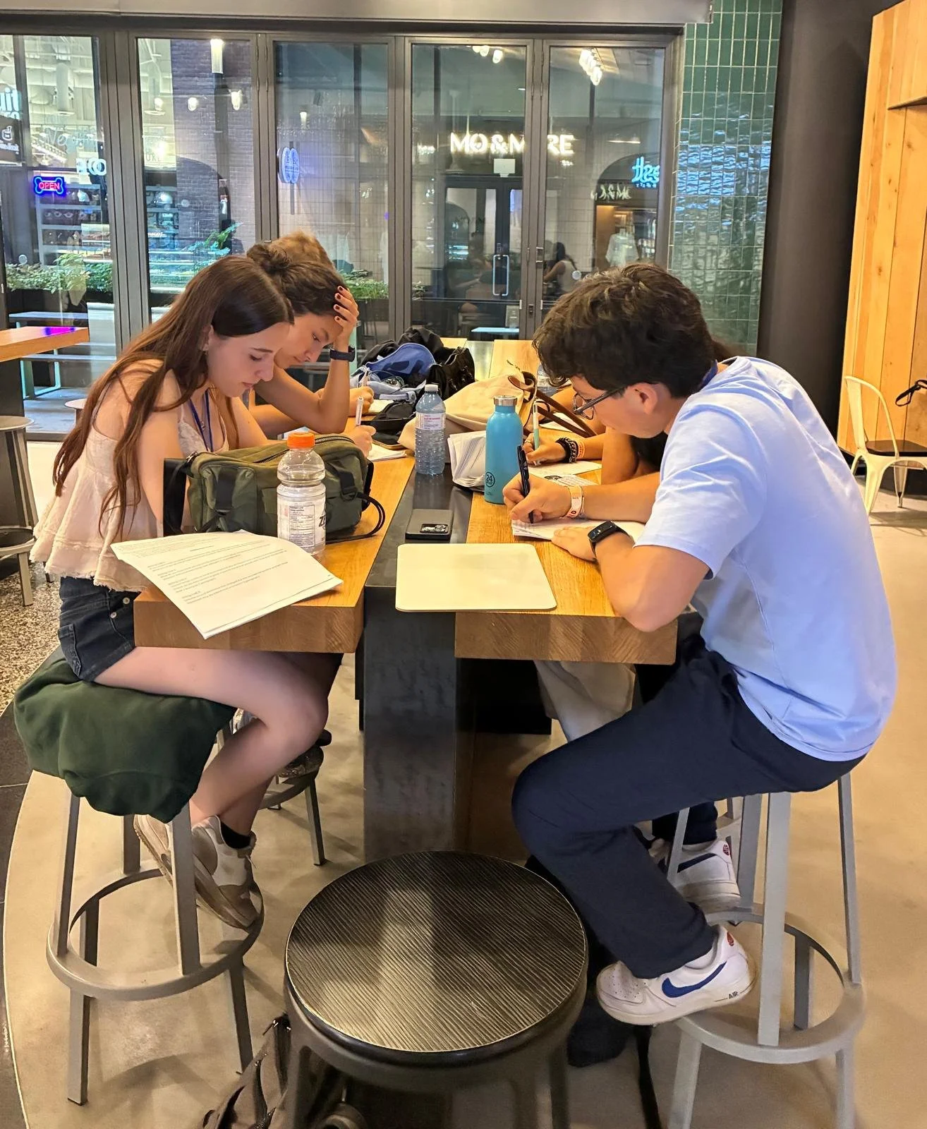 c4212d7d-0d01-492c-aabd-72b9ff7c86fa.jpg