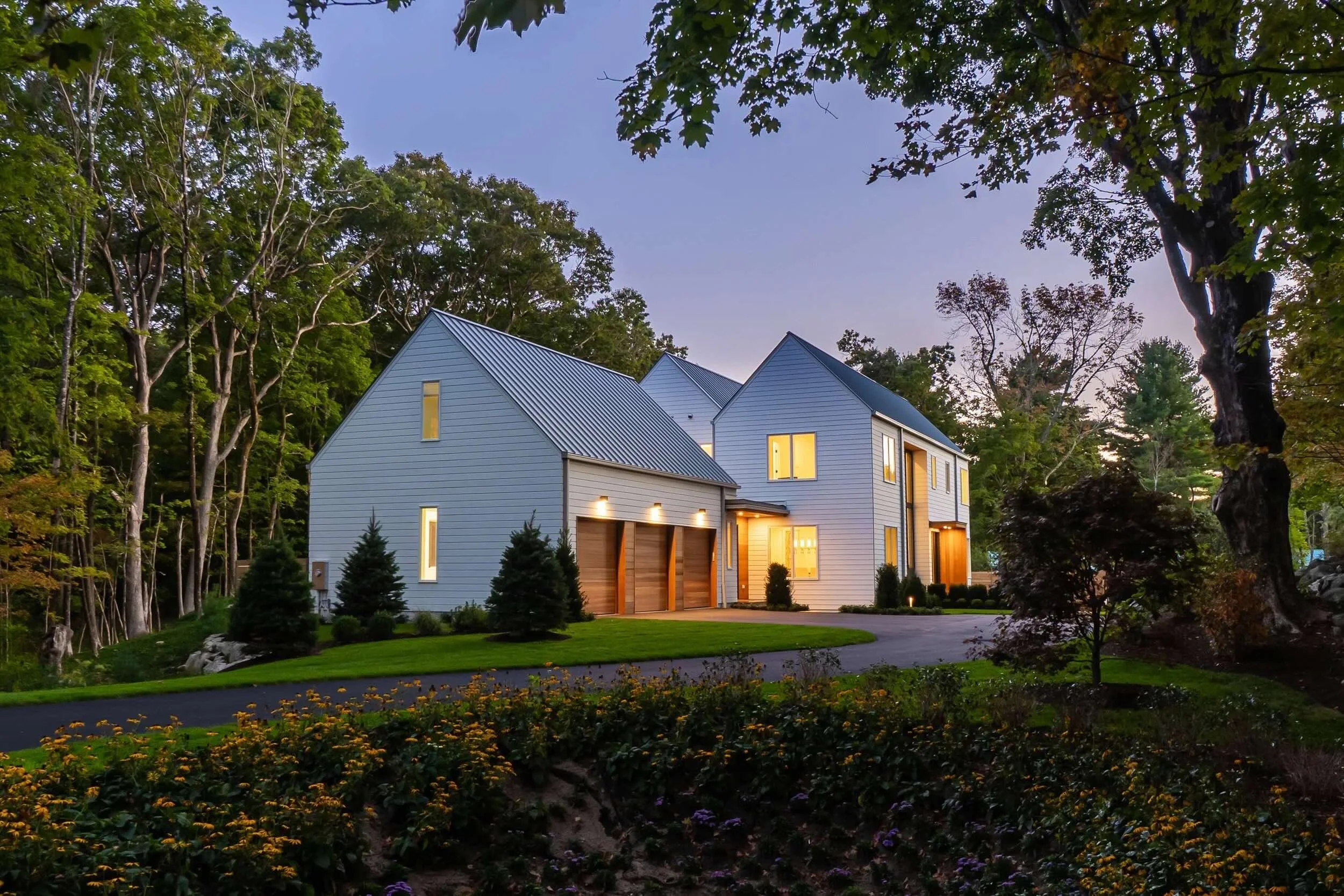 Contemporary Farmhouse