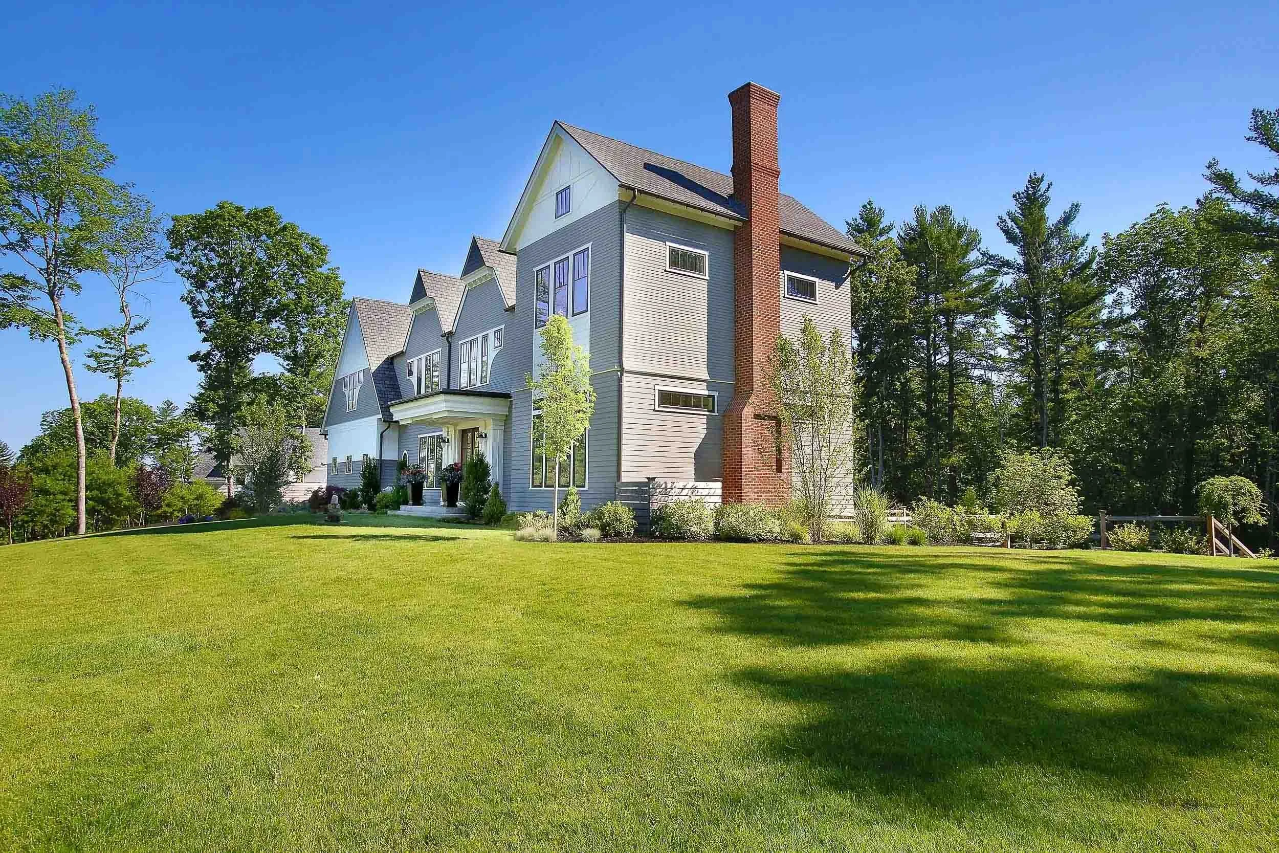 Country Estate Post.jpg