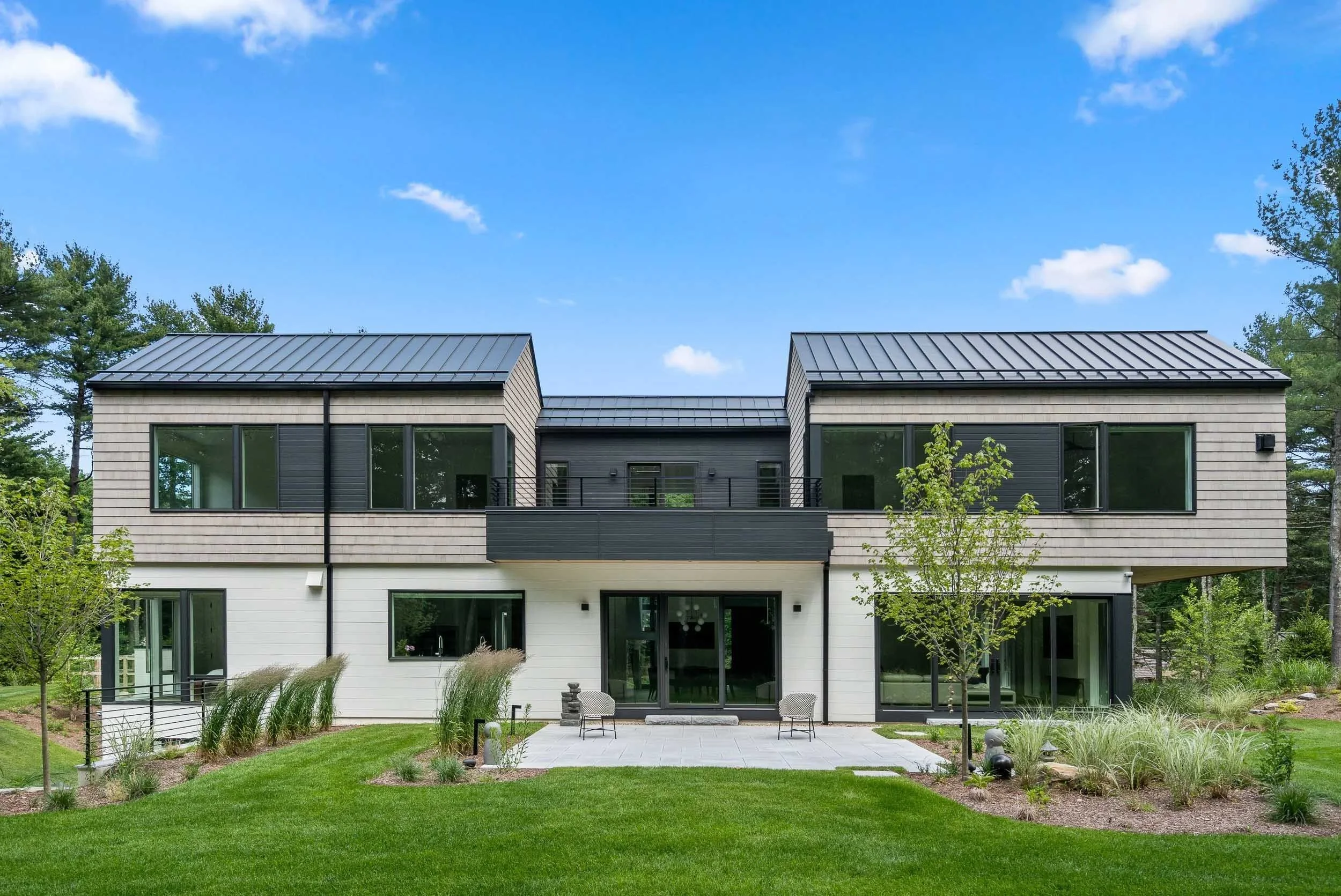 Modern Country Estate Post-2.jpg