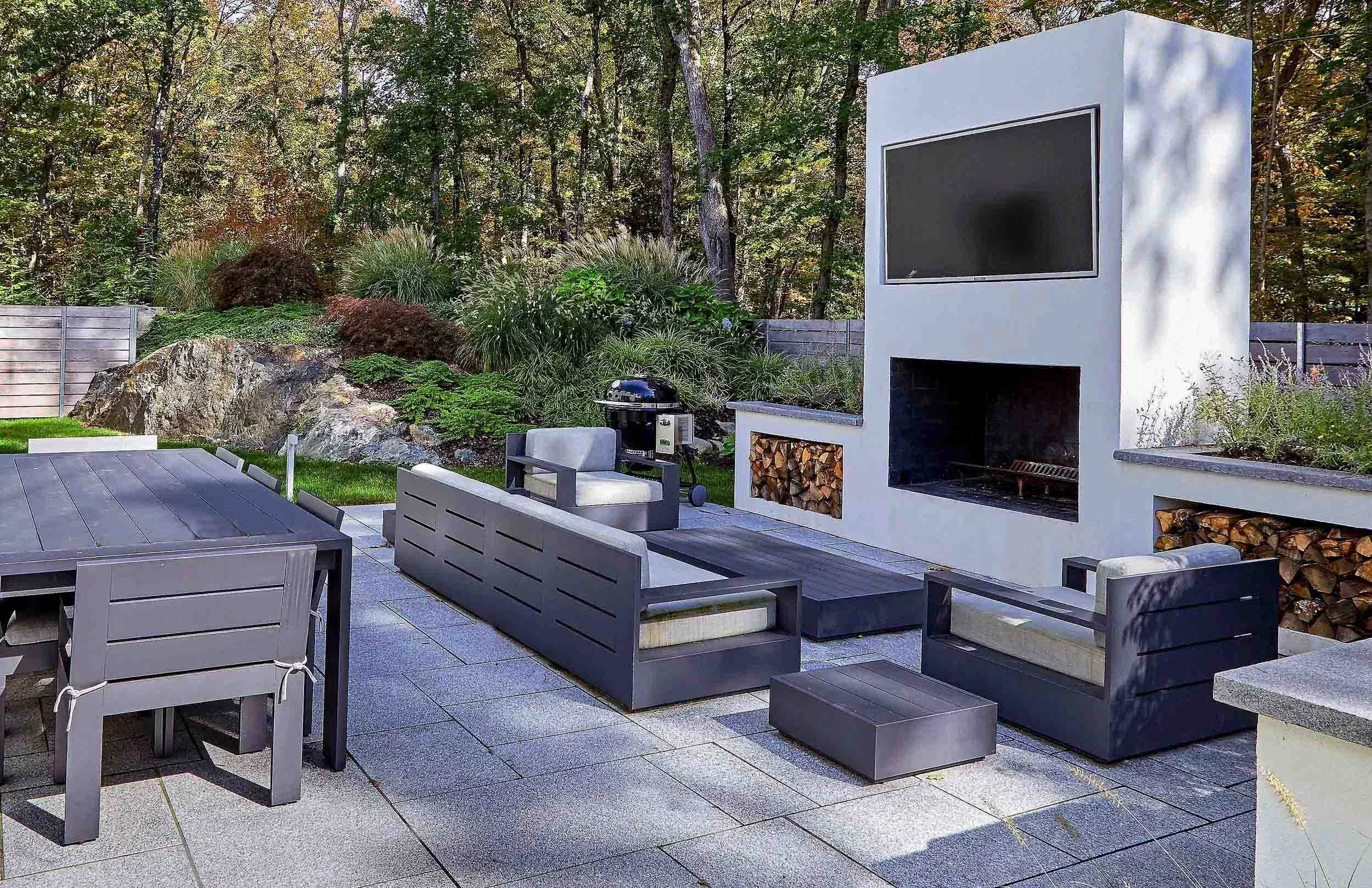 Contemporary Farmhouse-4.jpg