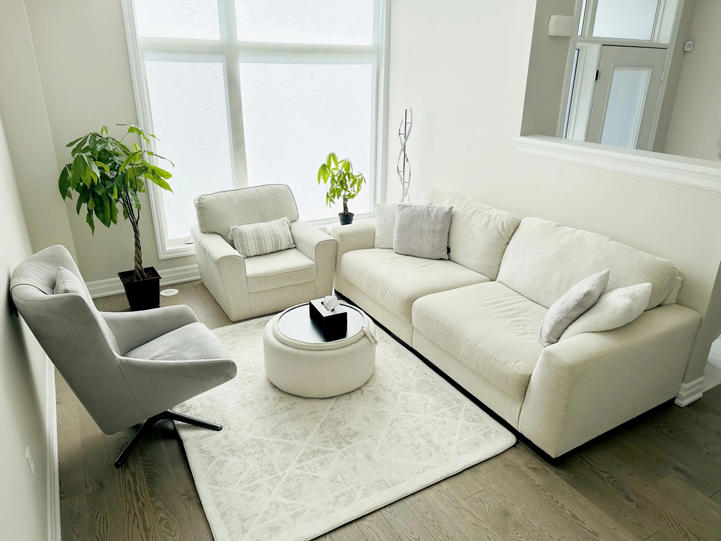 SCS-office26b.jpg