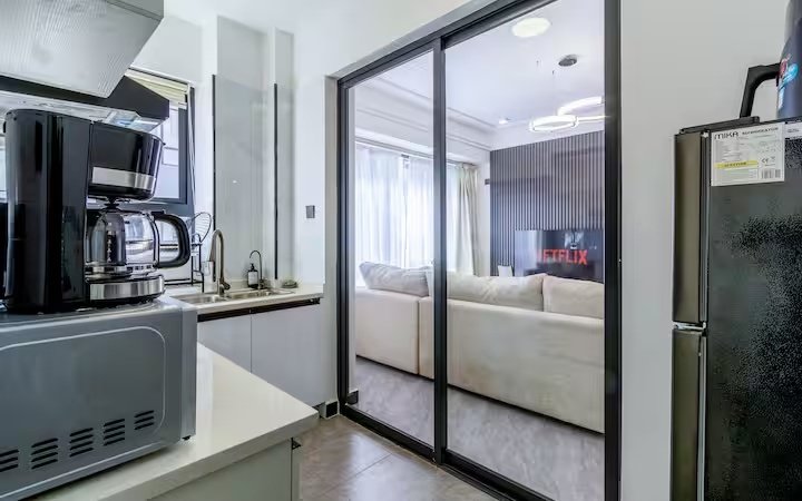 kitchen 3.jpg