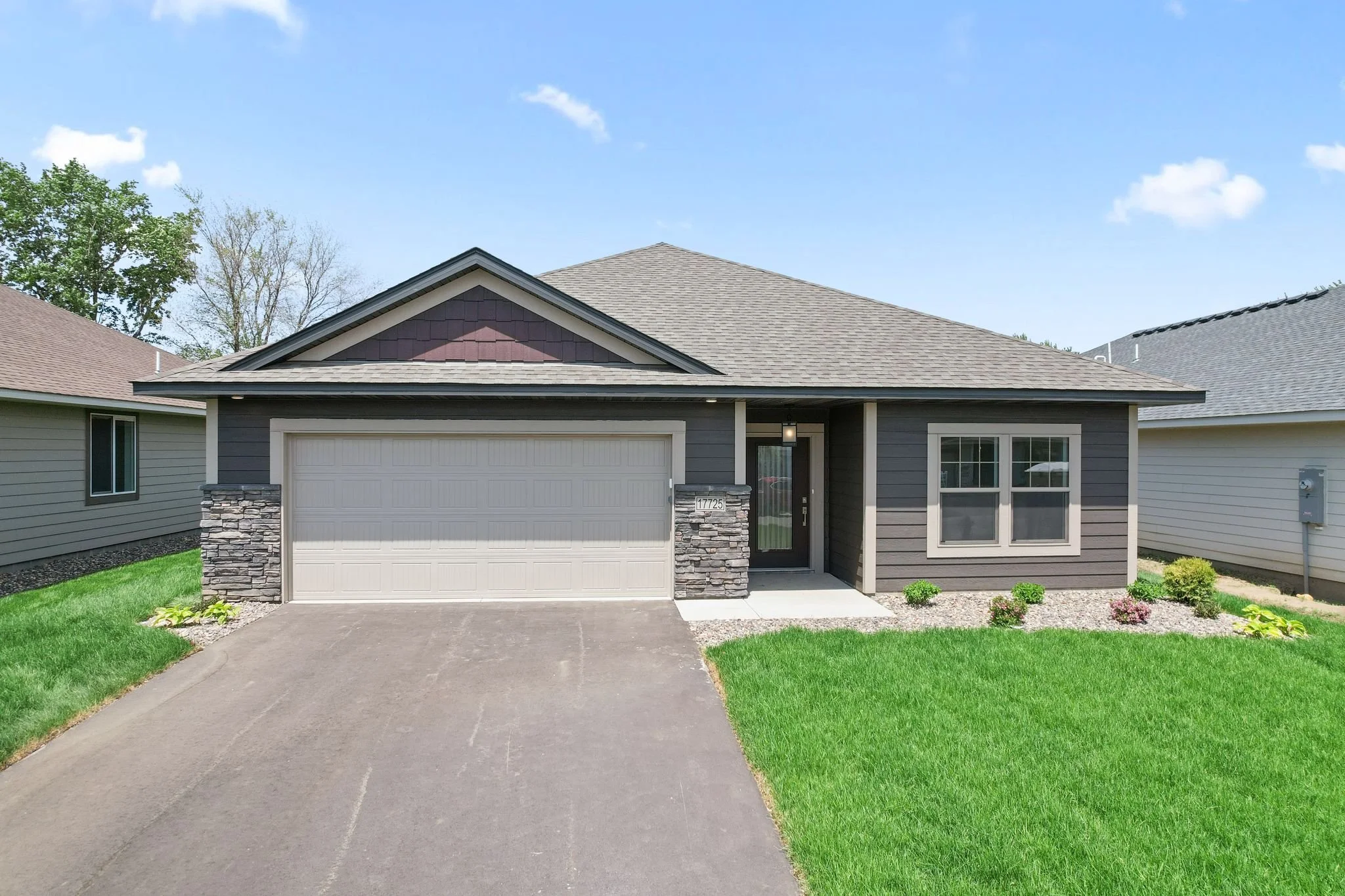 Knob Hill Villas - Lakeville
