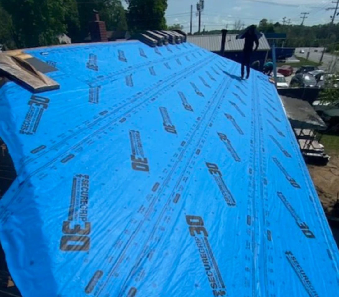 Do Asphalt Shingles Leak in Heavy Rain? What Causes The Drip and How to Stop It