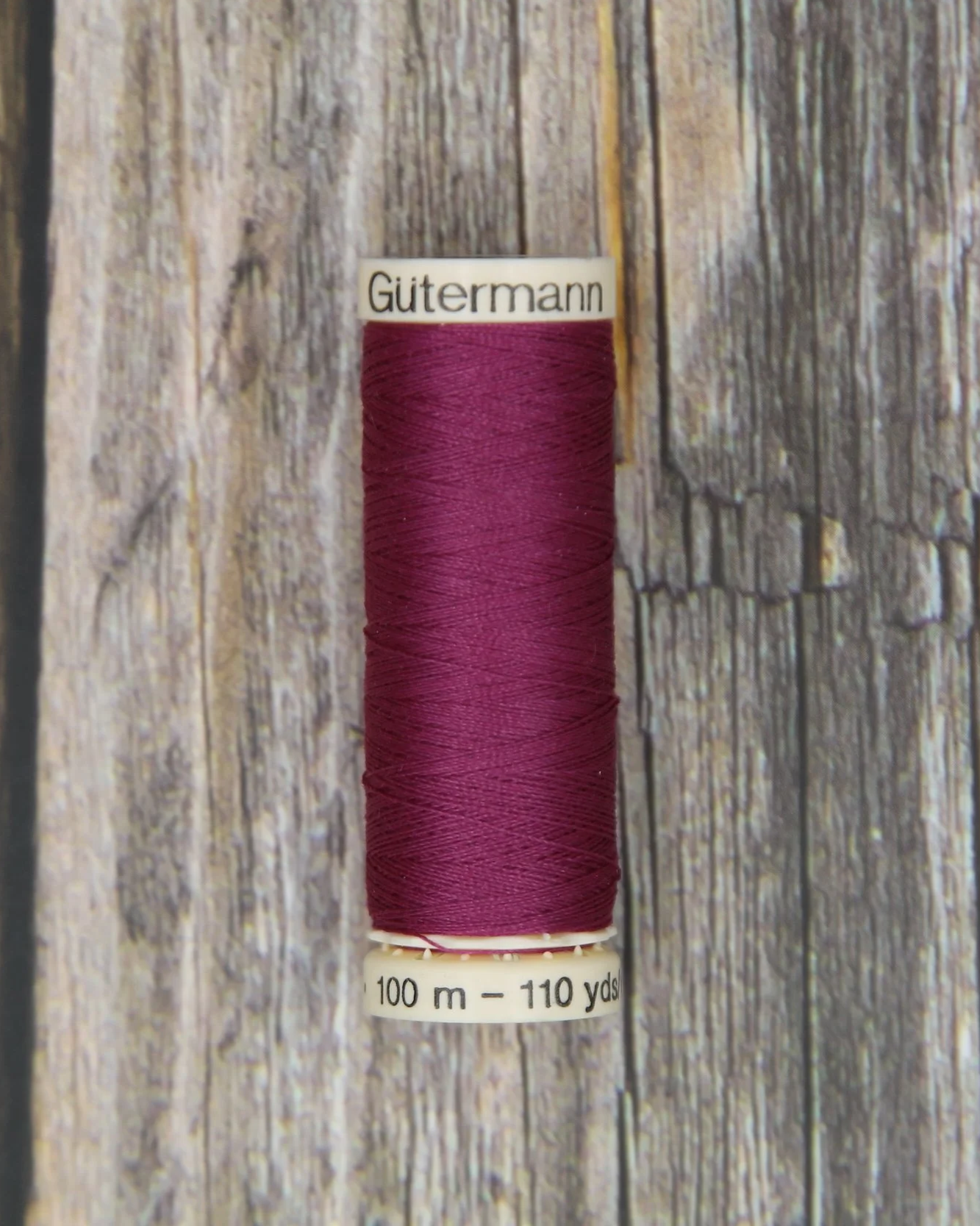 #938 Cyclamen Gütermann Sew-All Thread