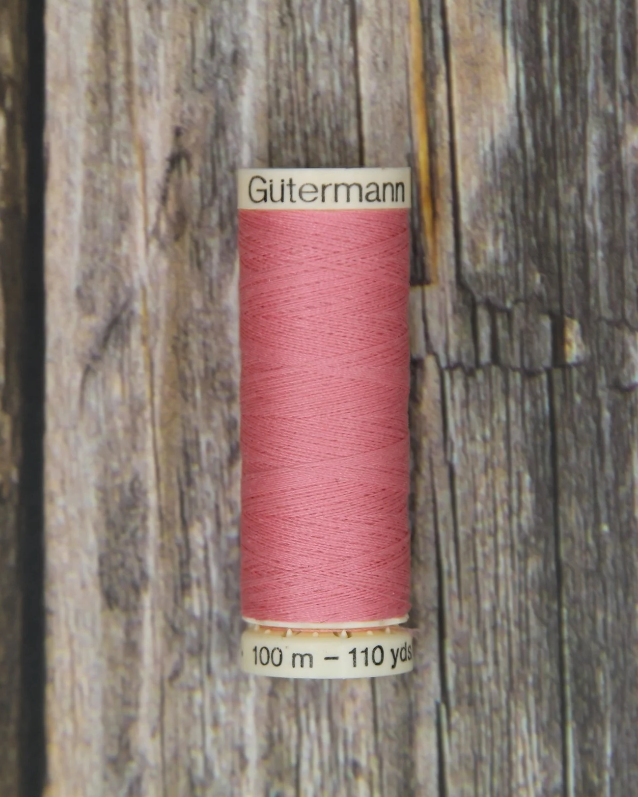 #321 Bubble Gum Gütermann Sew-All Thread