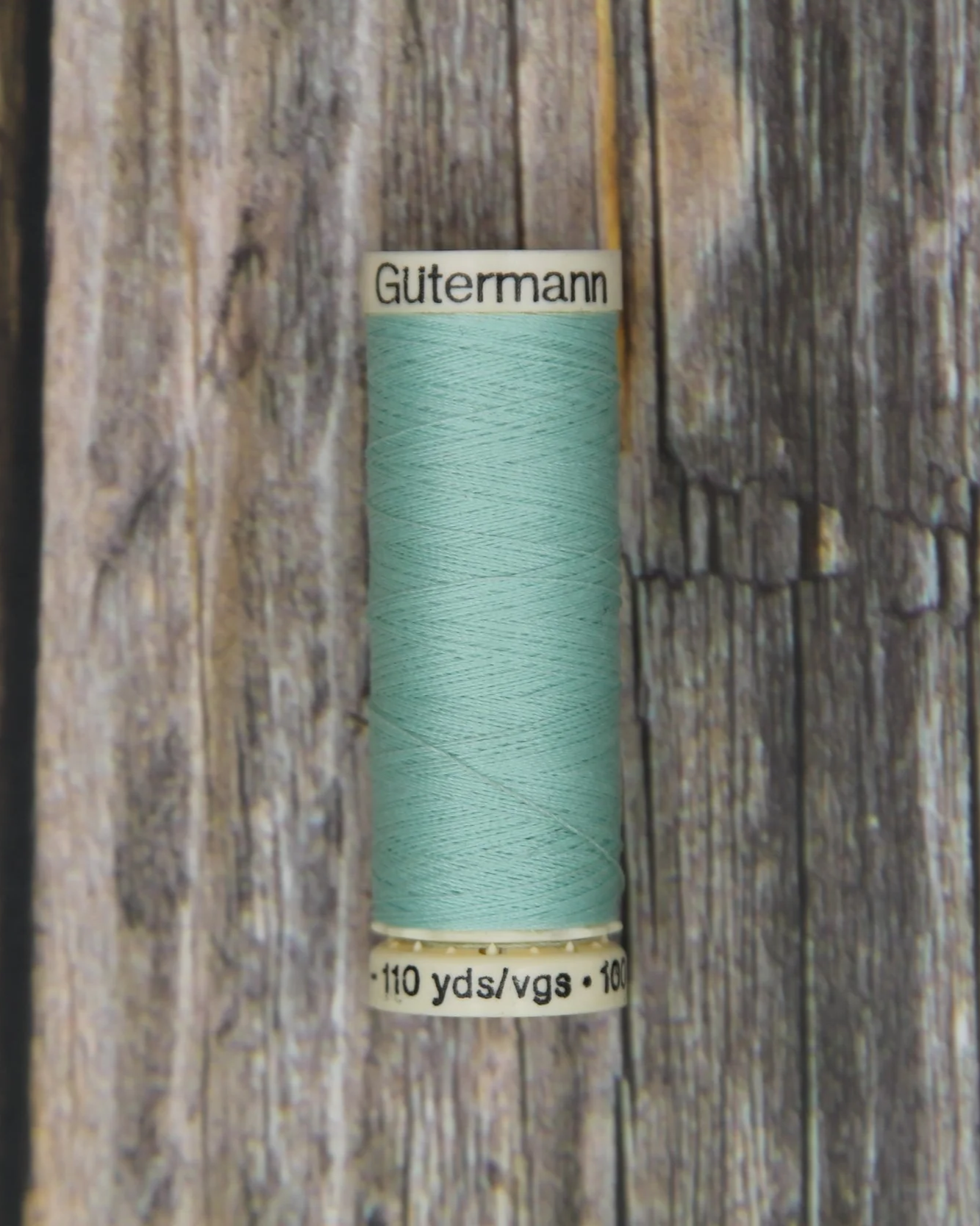 #700 Mint Green Gütermann Sew-All Thread