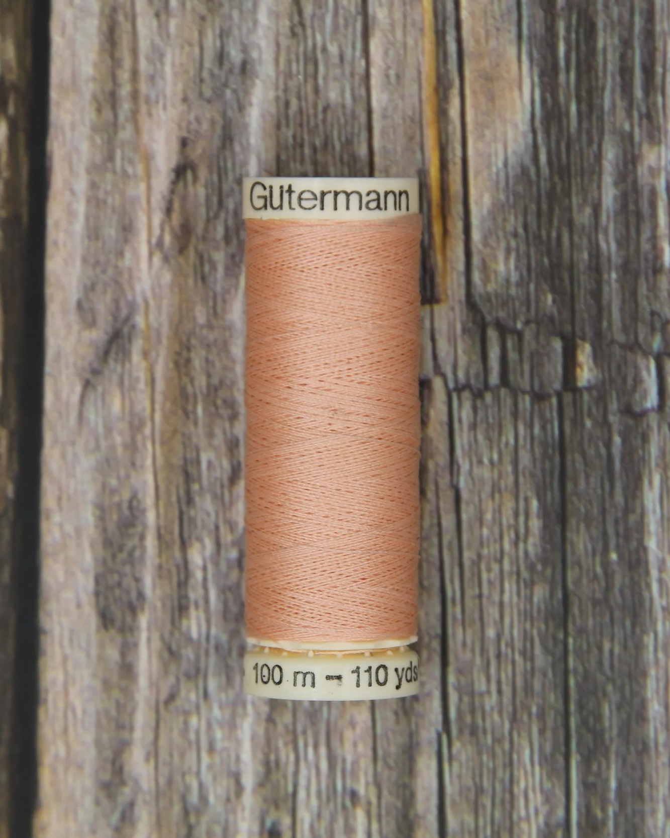 #365 Peach Gütermann Sew-All Thread