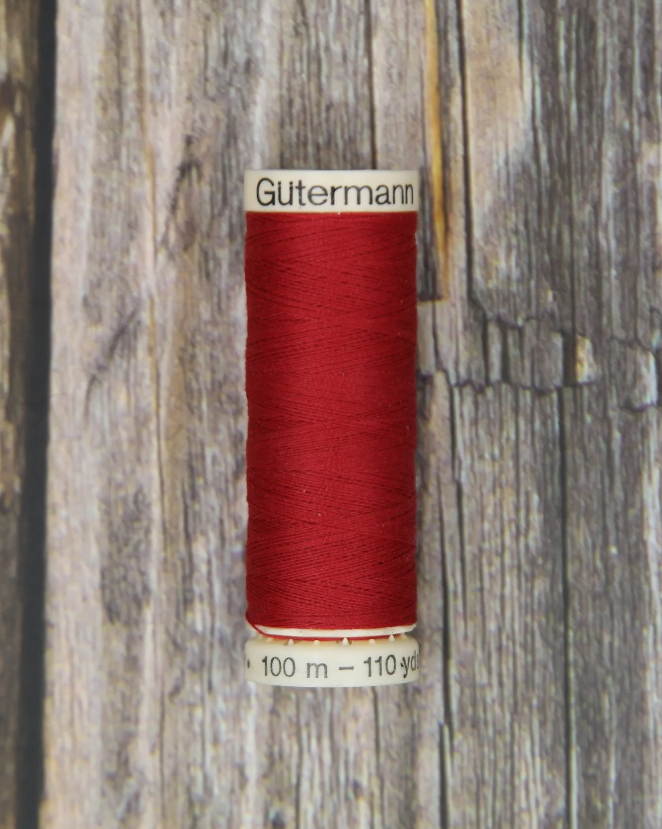 #347 Crimson Gütermann Sew-All Thread