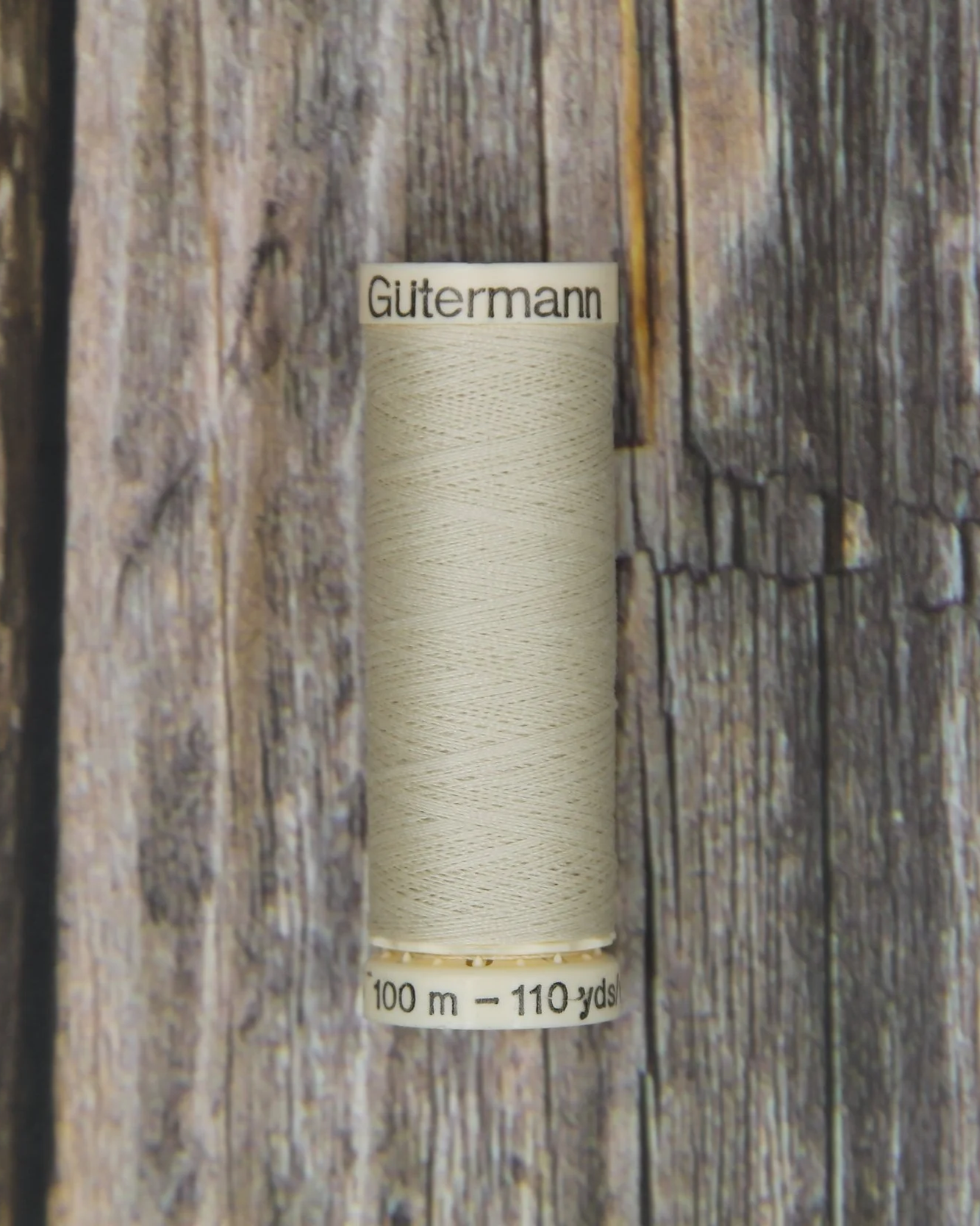 #030 Bone Gütermann Sew-All Thread