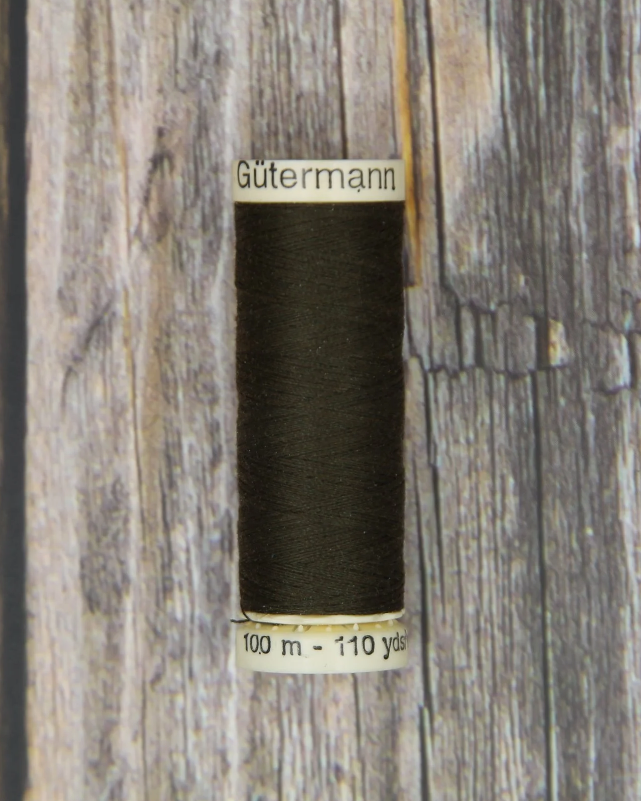 #580 Bitter Chocolate Gütermann Sew-All Thread