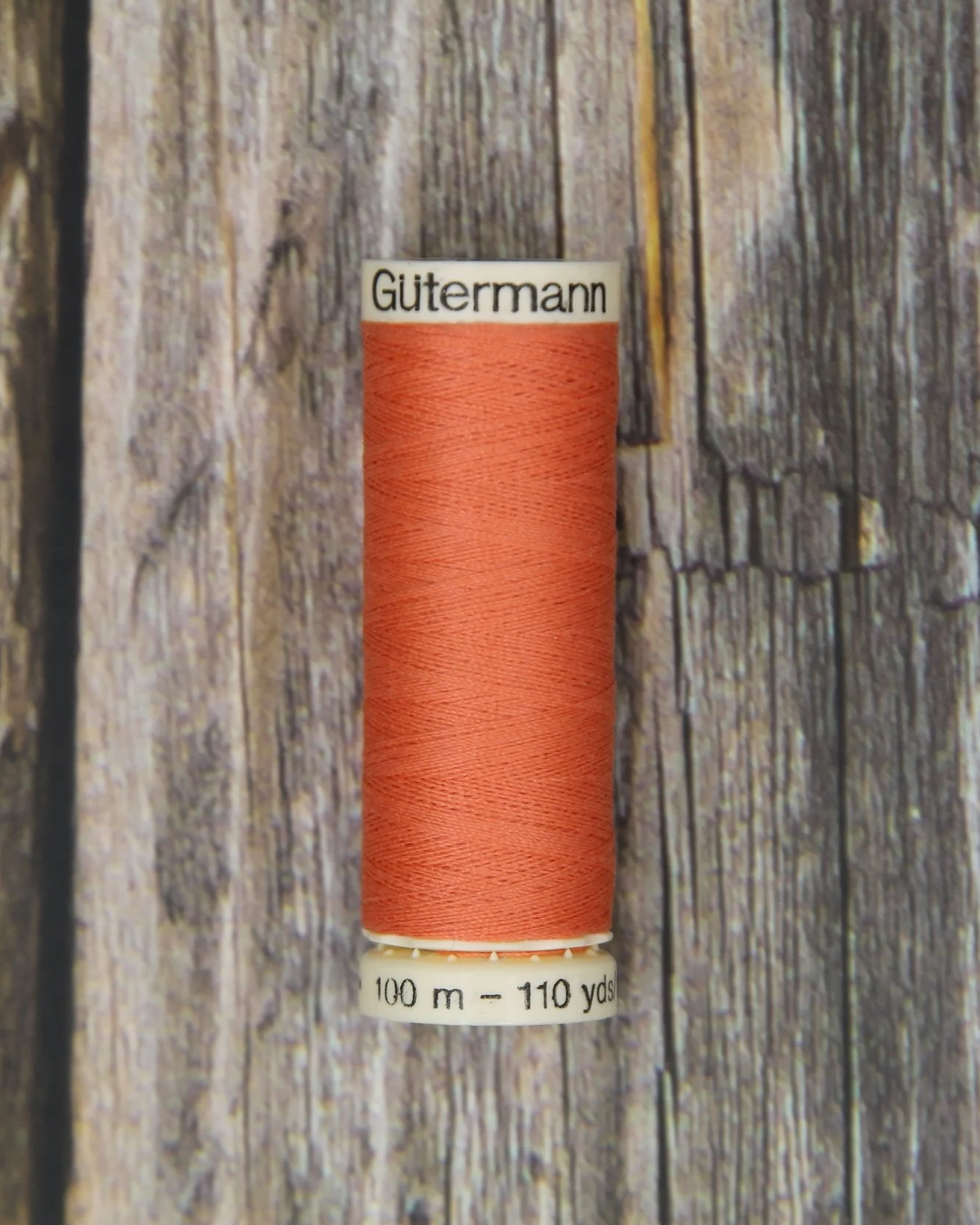 #375 Lt. Coral Gütermann Sew-All Thread