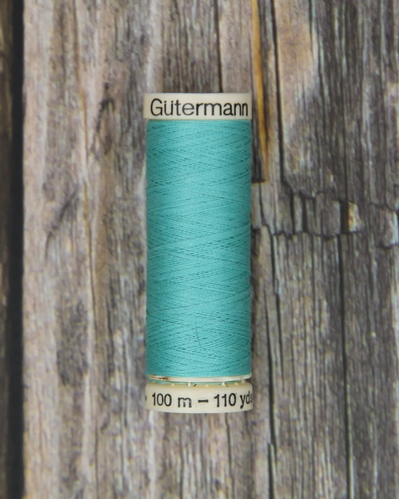 #607 Crystal Gütermann Sew-All Thread