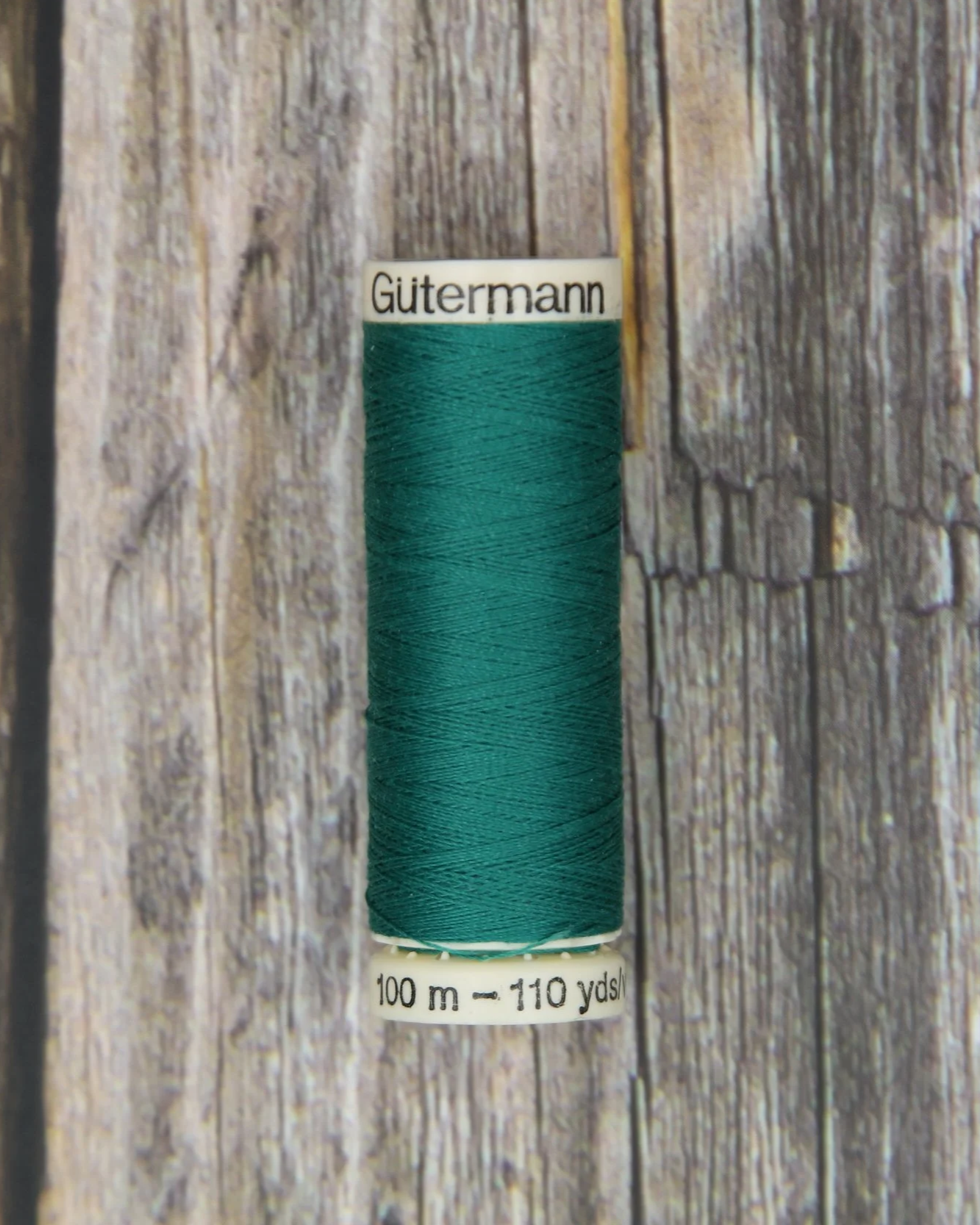 #680 Marine Aqua Gütermann Sew-All Thread