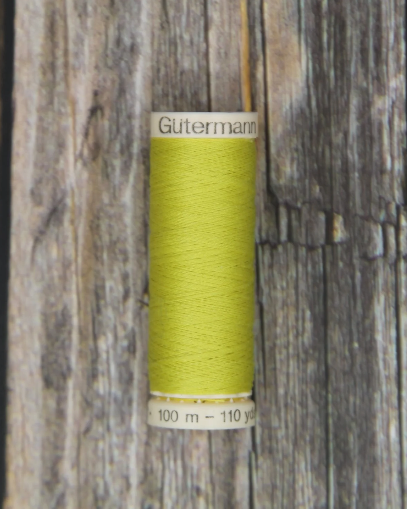 #808 Mimosa Gütermann Sew-All Thread