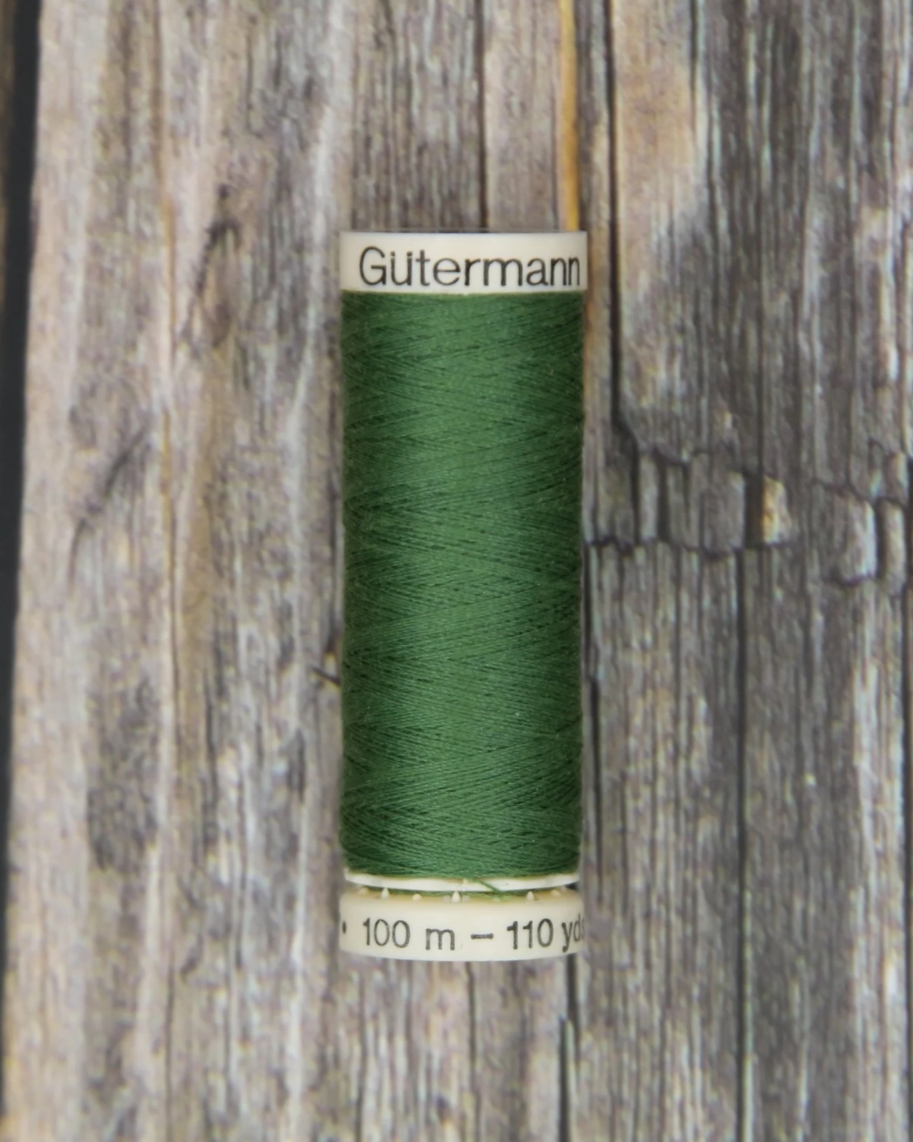 #768 Apple Green Gütermann Sew-All Thread
