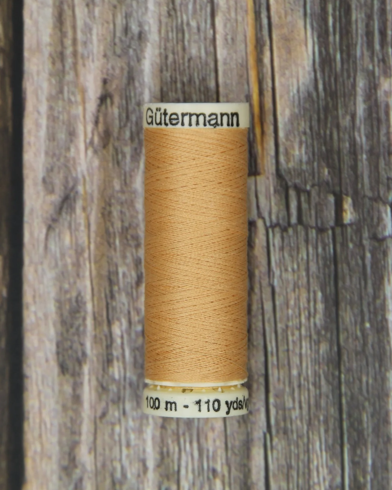 #459 Powder Peach Gütermann Sew-All Thread