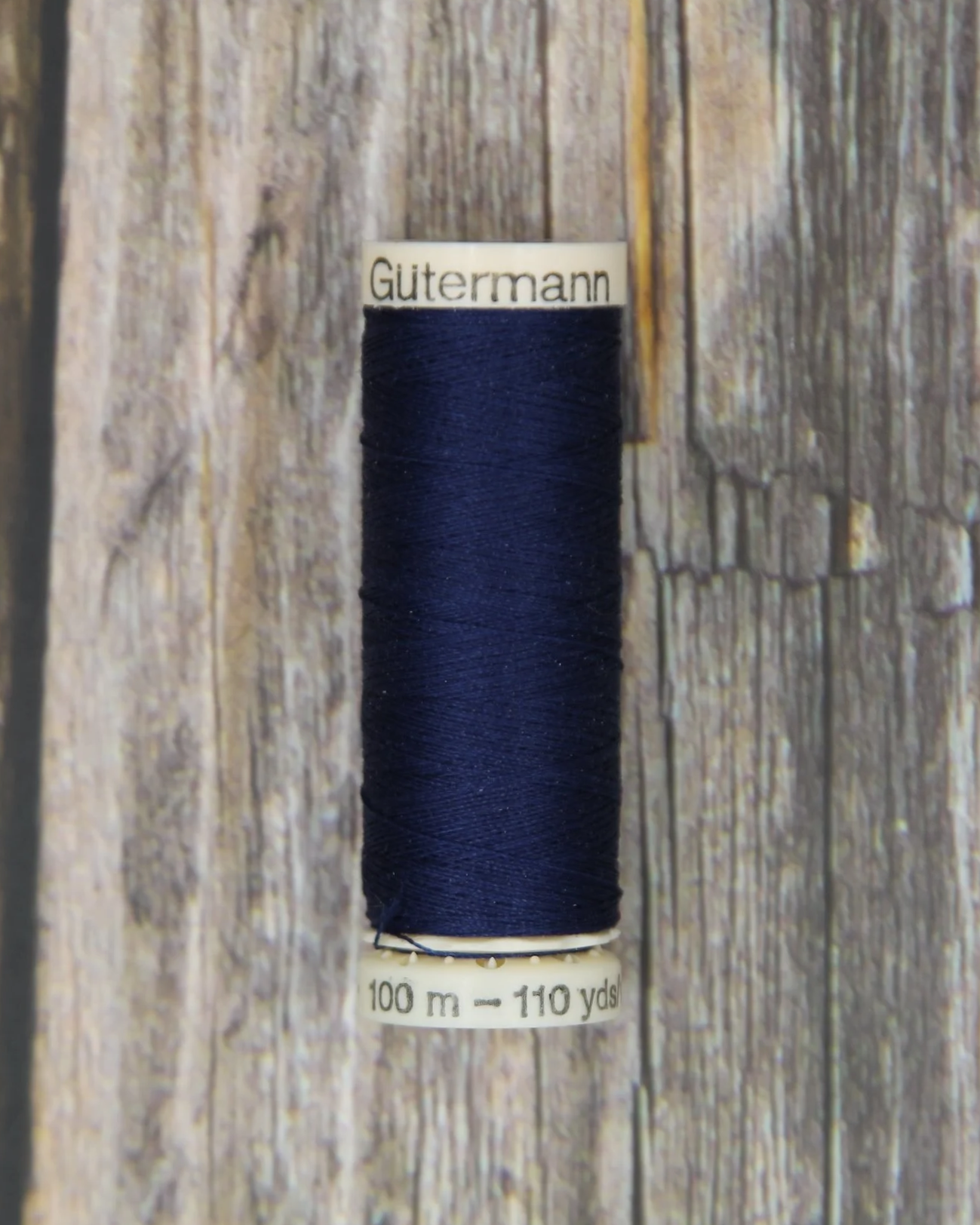 #266 Brite Navy Gütermann Sew-All Thread