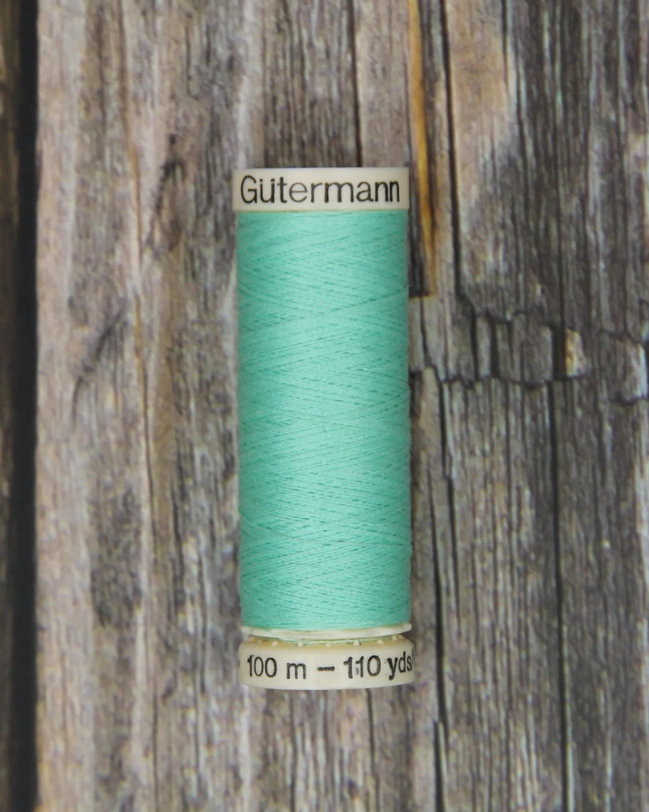 #655 Aqua Gütermann Sew-All Thread