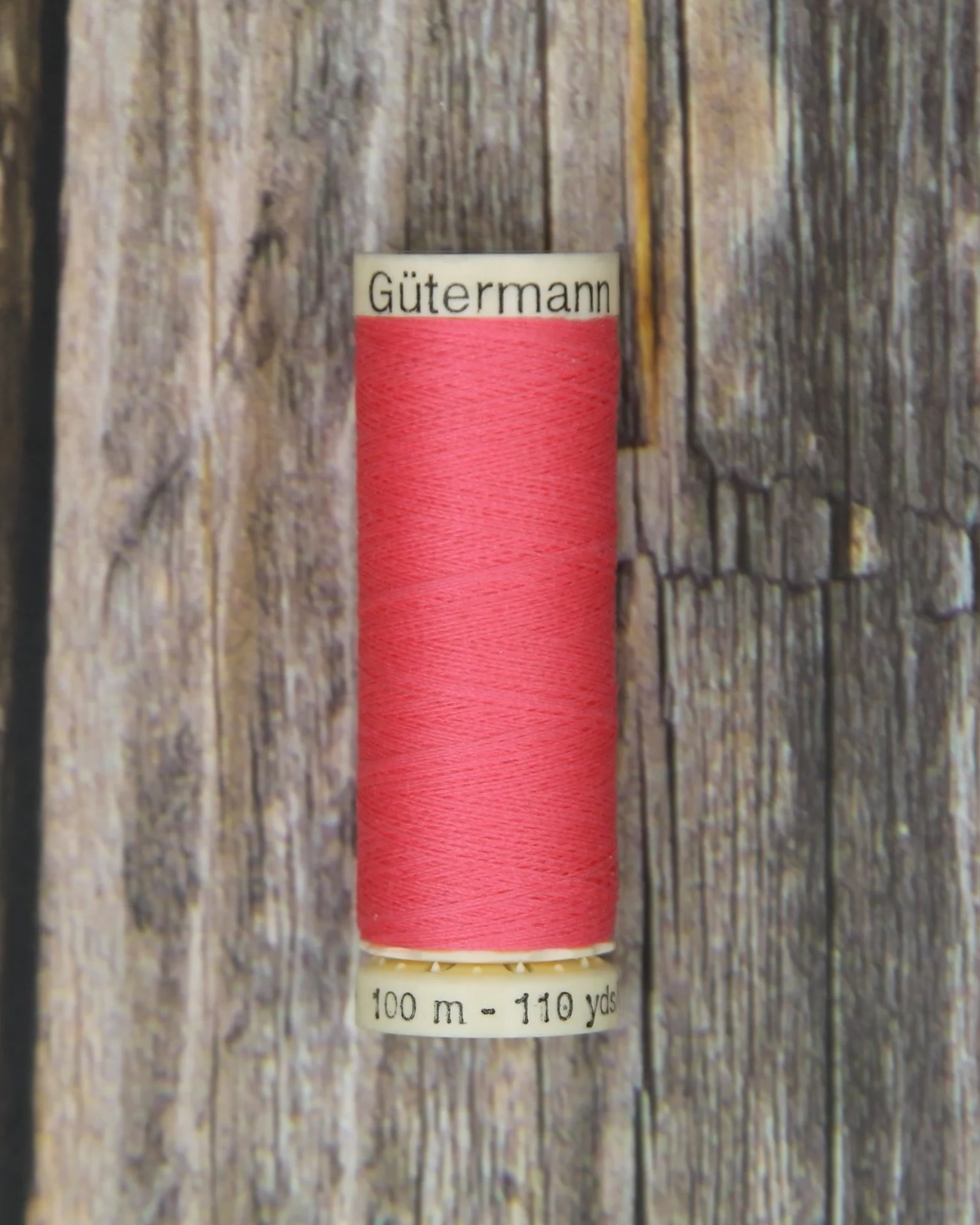 #335 Strawberry Gütermann Sew-All Thread