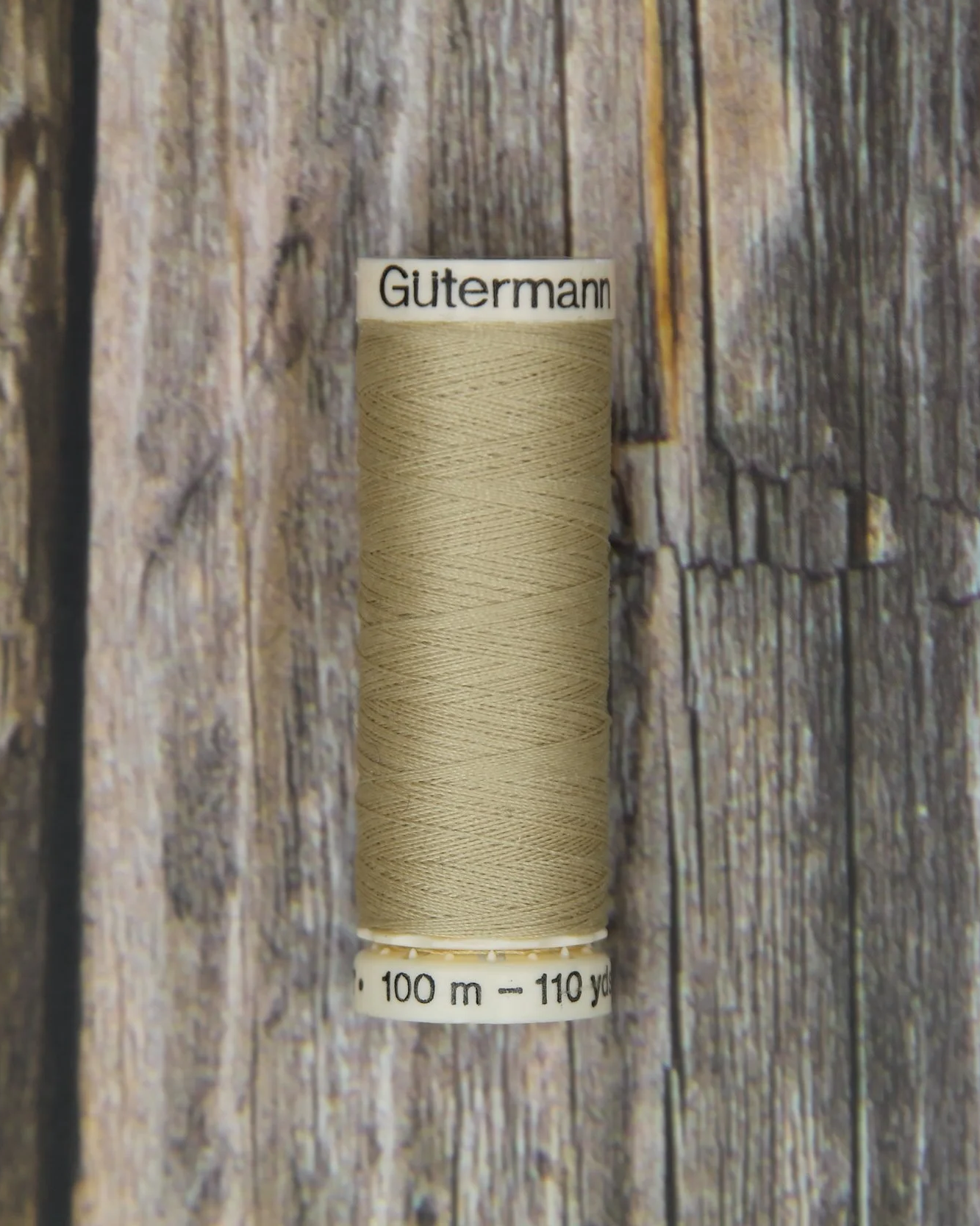#500 Ecru Gütermann Sew-All Thread