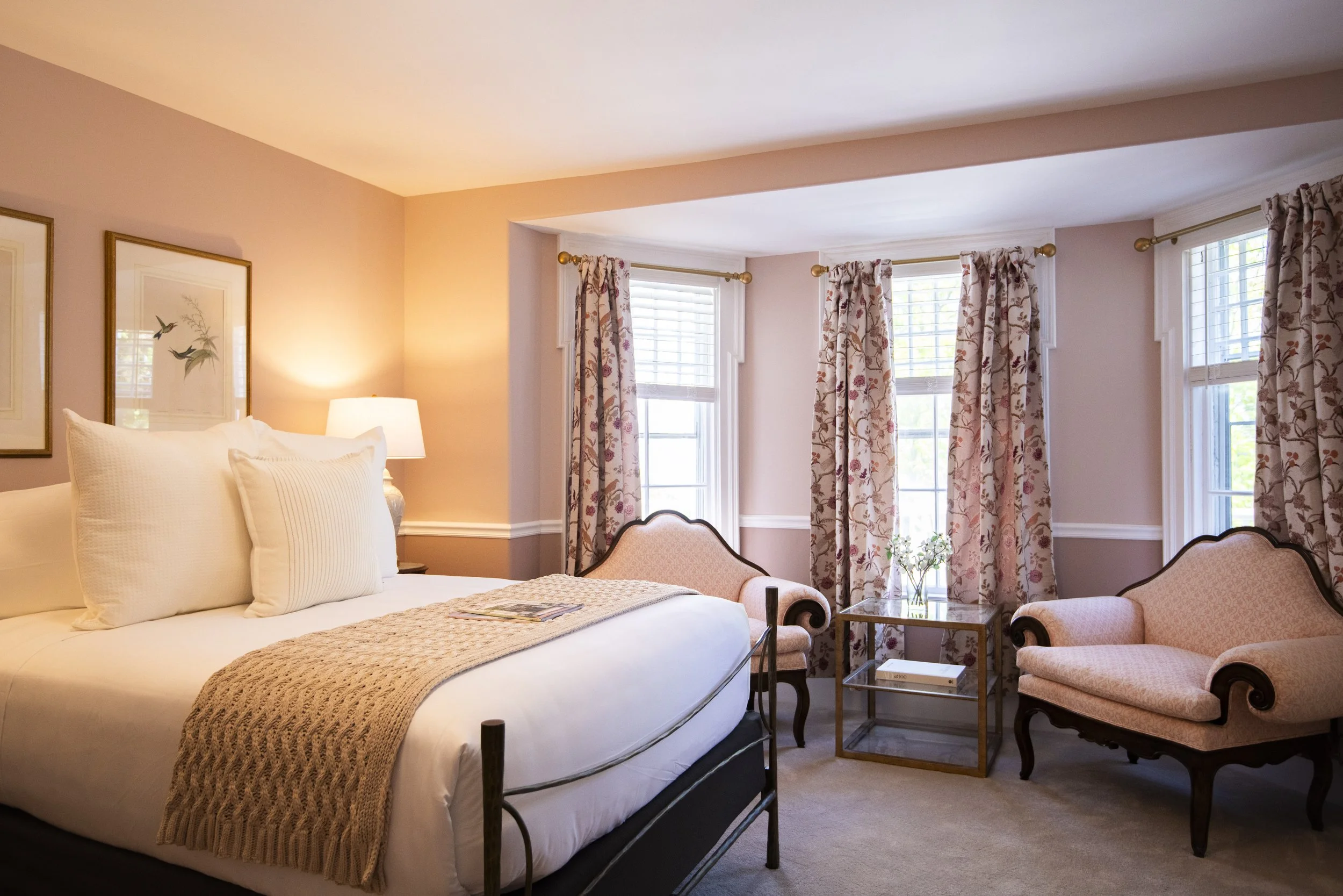 Cleftstone Inn_Queen w: Detached Bath 11.2.jpg